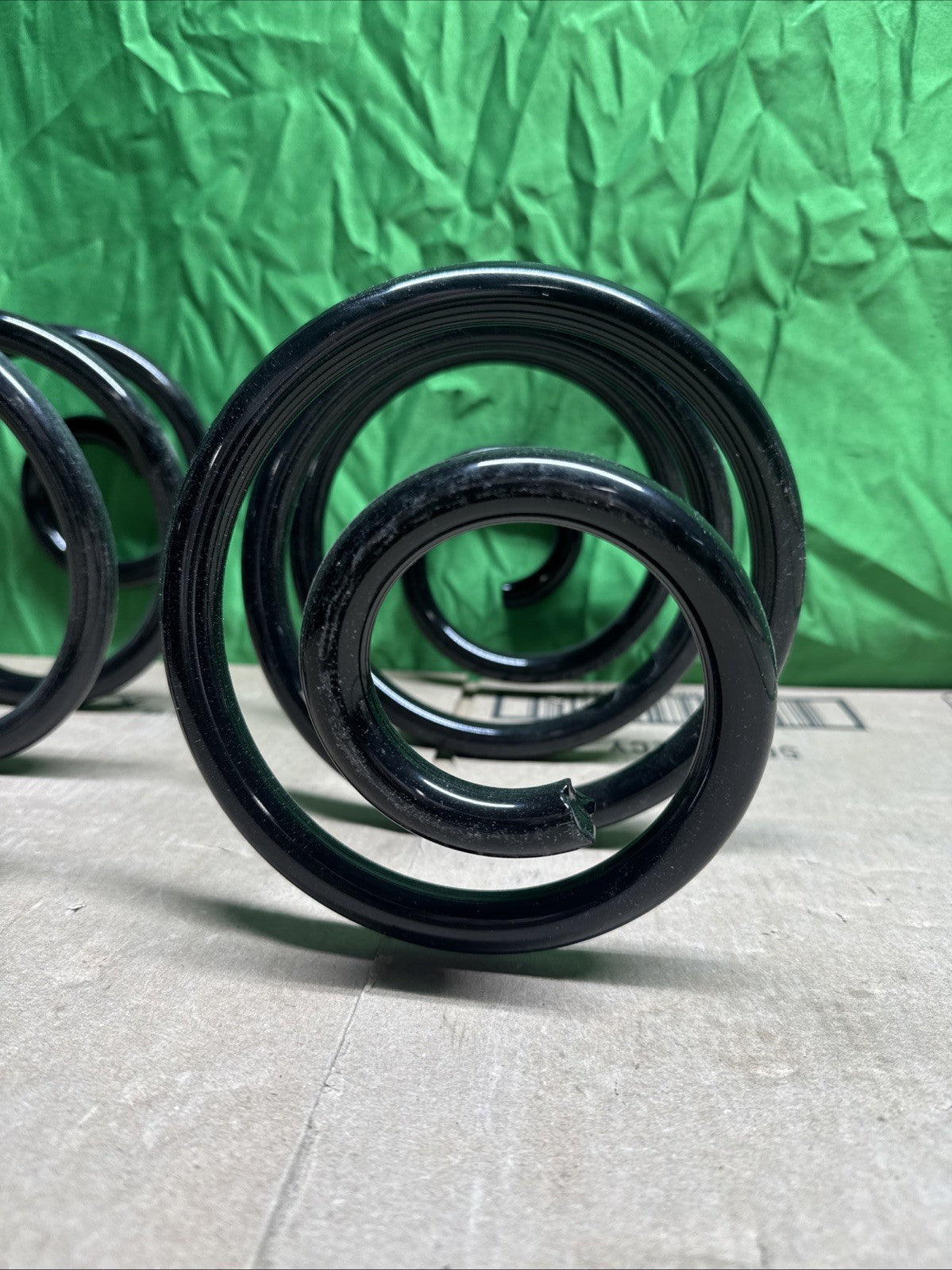 MOOG Coil Springs 80659 New For Buick Lucerne Riviera Park Avenue LeSabre DTS