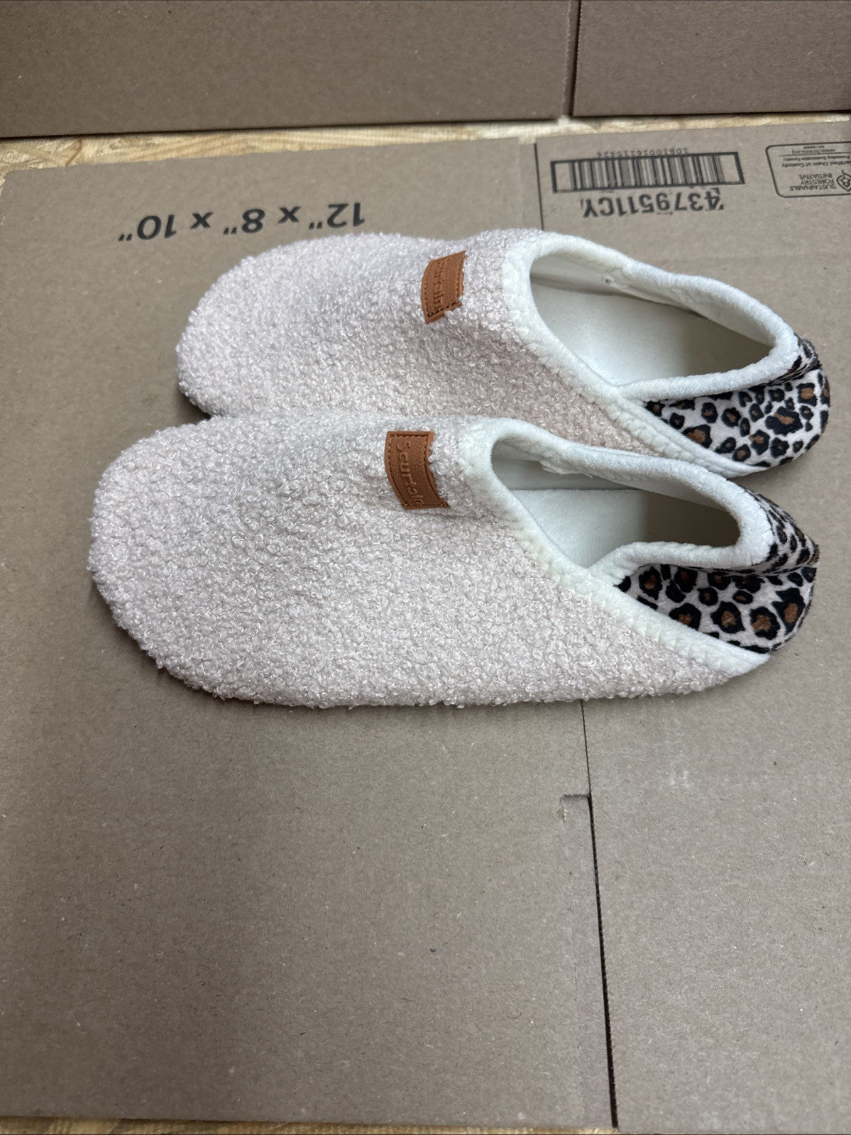 House Slippers for Women Soft-Lightweight Shoes Furry Slippers XL