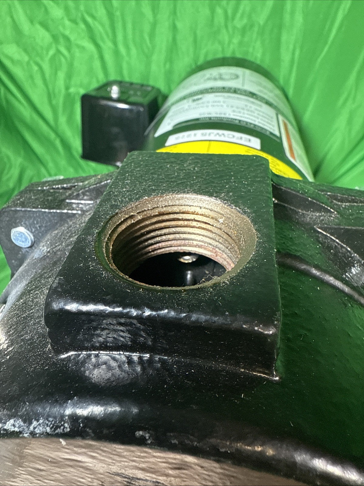 1/2 HP Convertible Deep Well Jet Pump See Pictures Small Dent Back Cover Tested