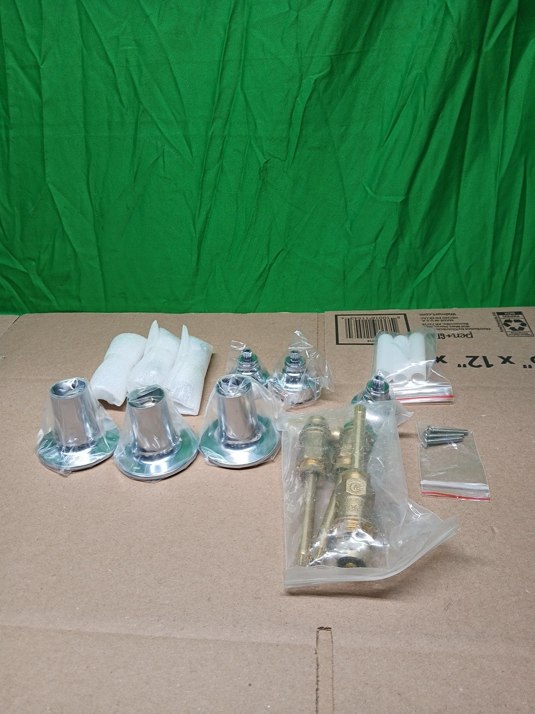 Danco Tub/Shower Remodeling Kit for Pfister - Porcelain Lever 39695