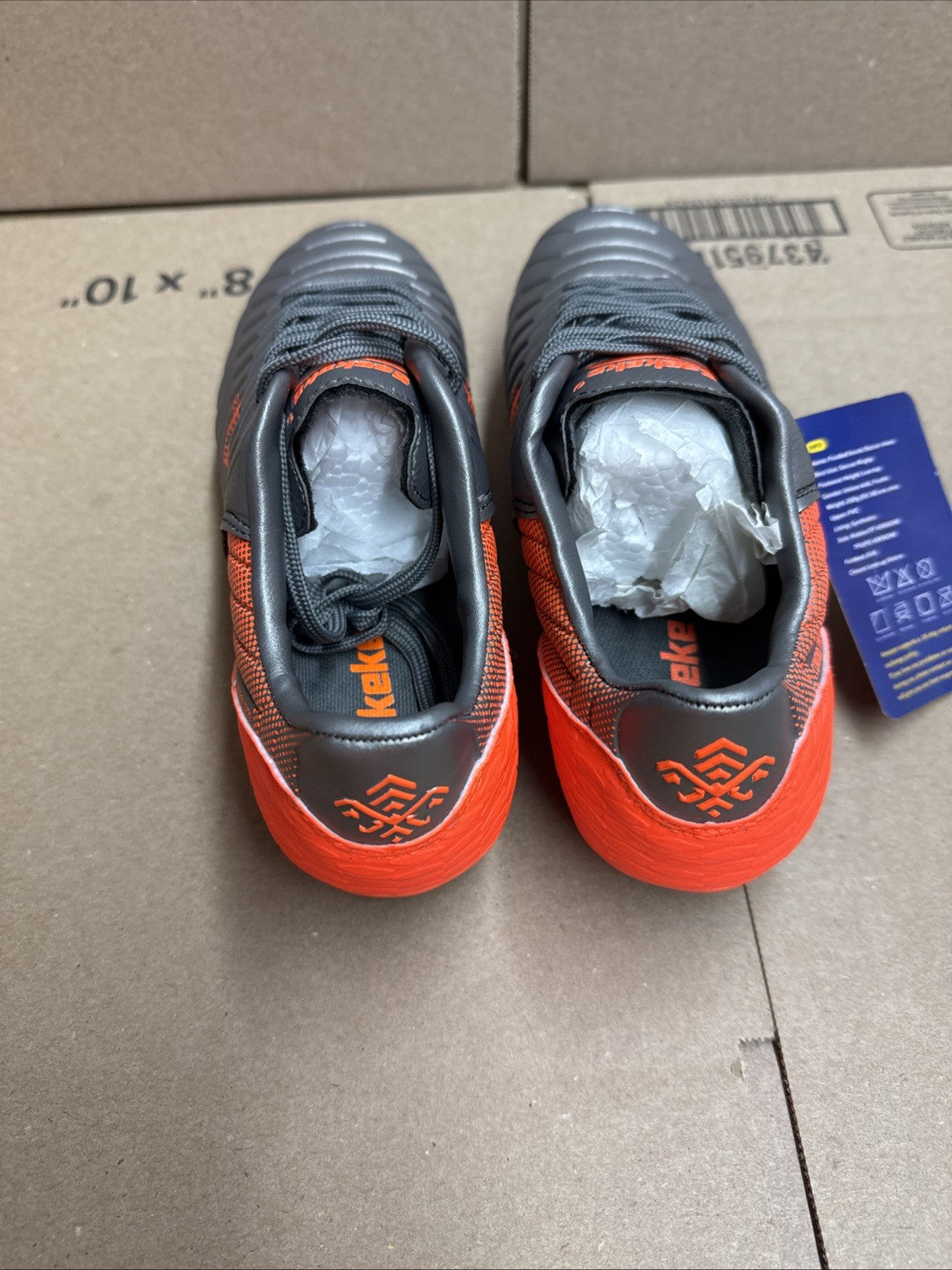 SAEKEKE Big Kids Unisex 5 Soccer Rugby Futbol Shoes Cleats Orange Silver NEW