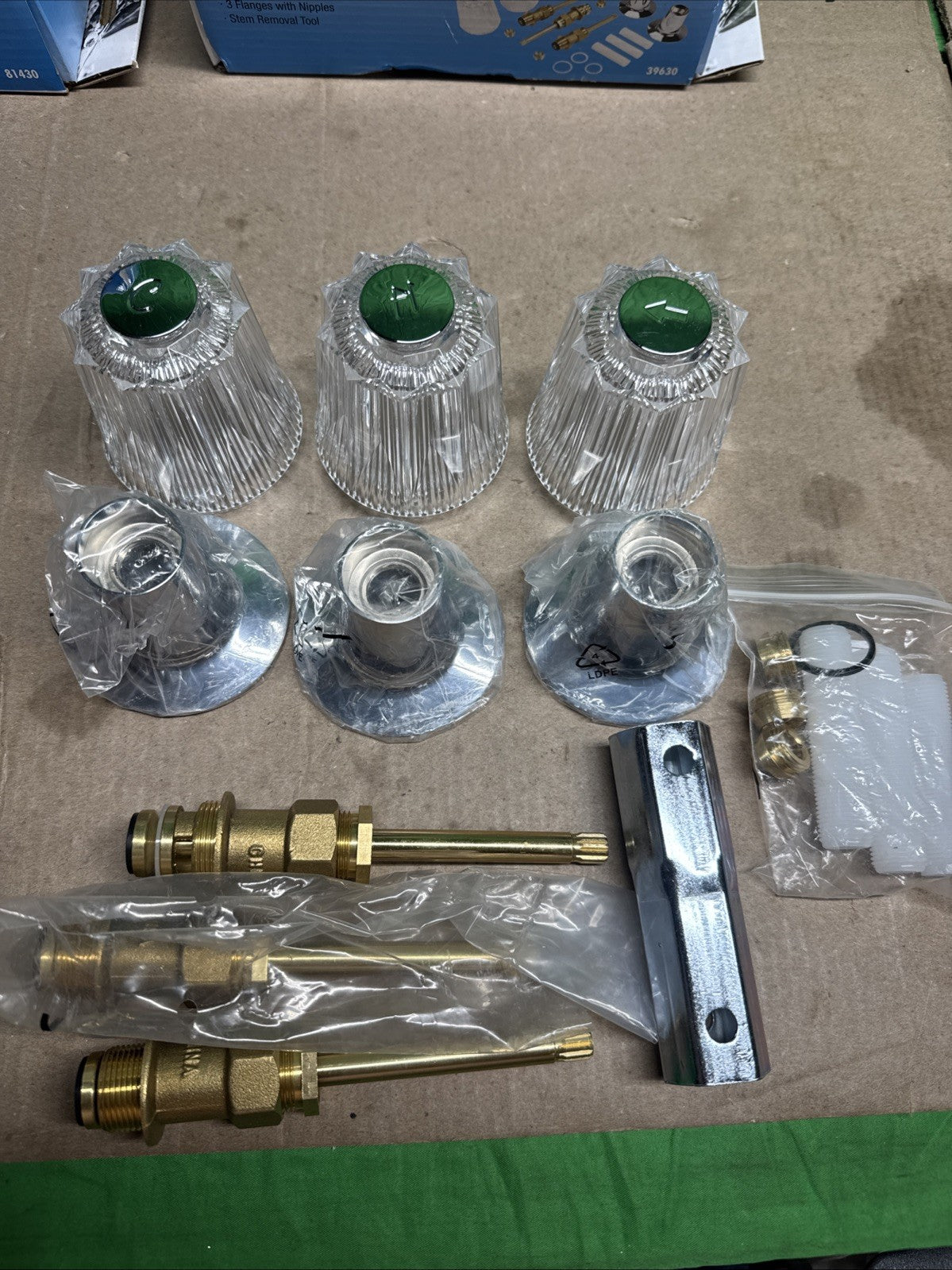 Danco Tub & Shower Remodeling Kit For Pfister Windsor 39630 Complete Kit