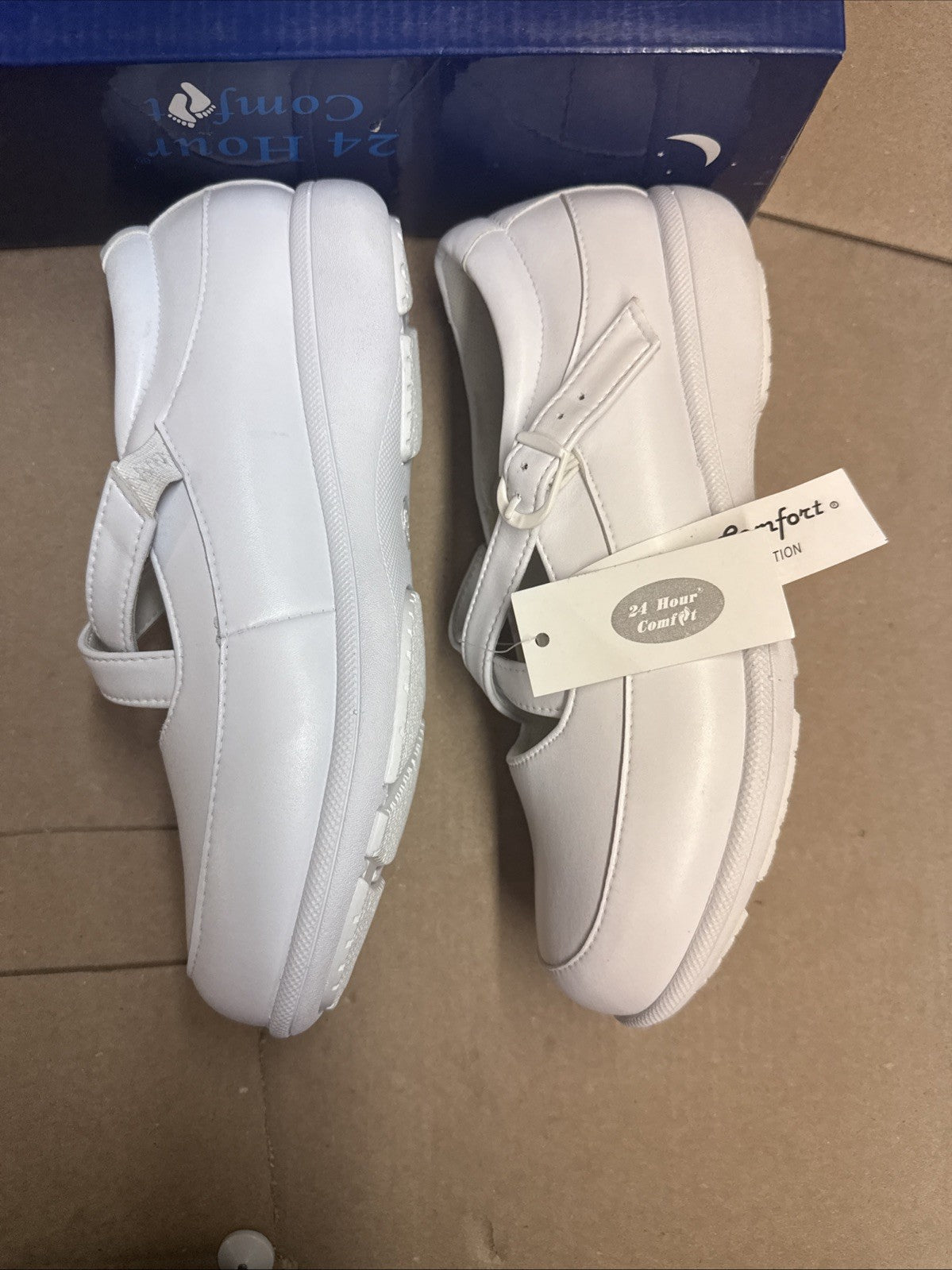 24 HOUR COMFORT Susan Women's 8 Wide Width Criss-Cross Strap Leather Shoes Nurse