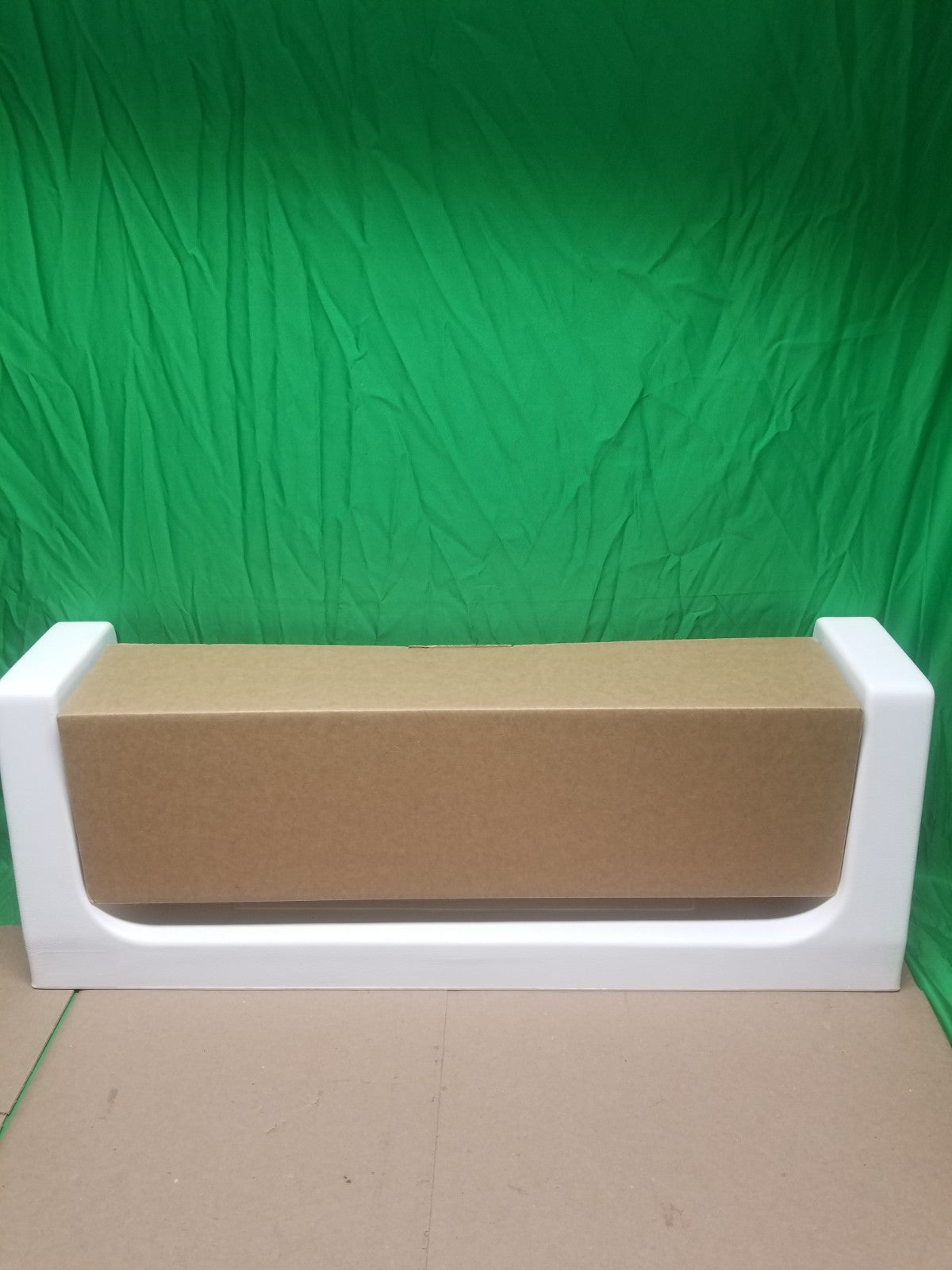 Medium White Step Bathtub Conversion Kit | New Open Box |