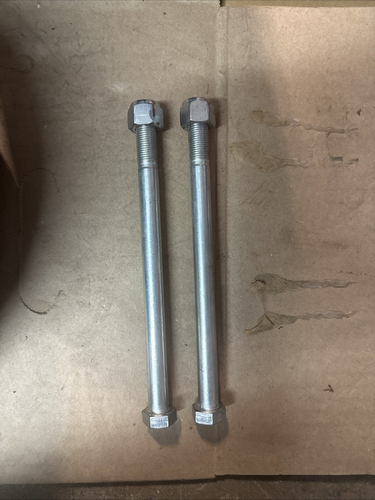 2x Part# 634-05664A Genuine Cub Cadet Caster Wheel Assembly ZT1-42 . 11x6-5 Gray