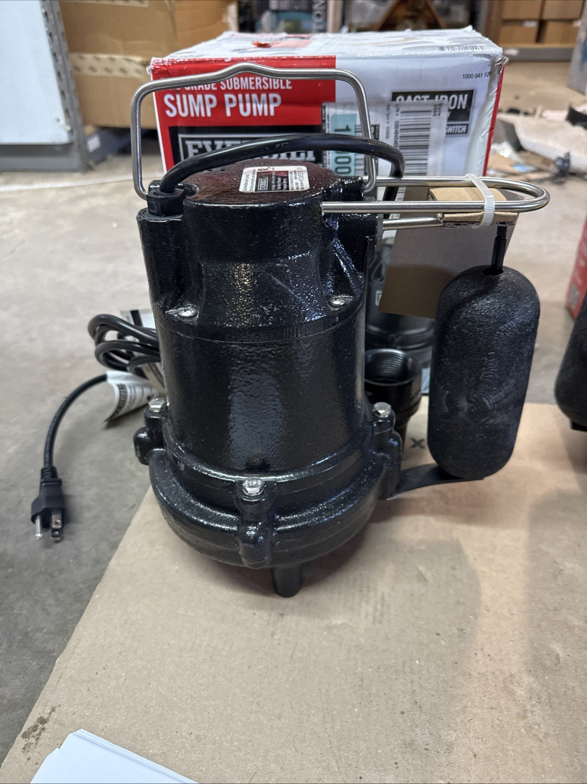 Everbilt 1/2 HP Cast Iron Sump Pump Model # HDS50 OPEN BOX