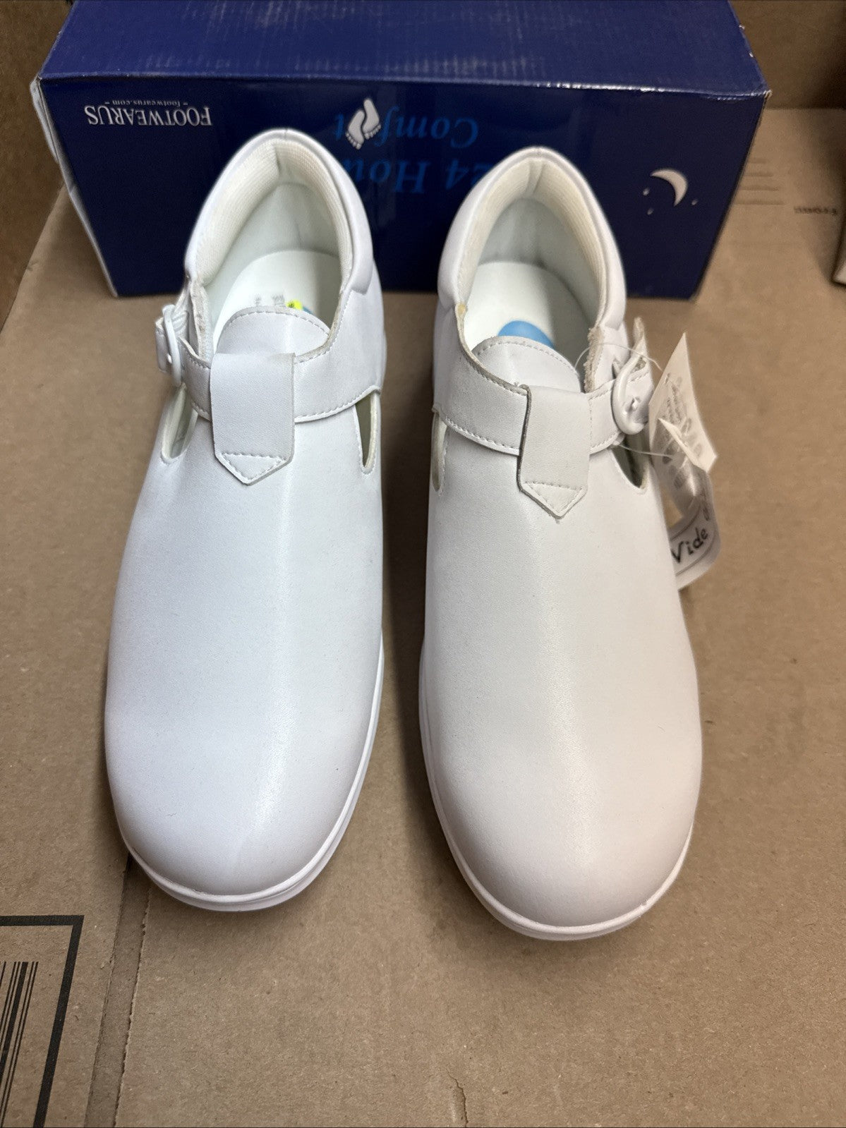 24 HOUR COMFORT Willa Women's Wide Width Leather Shoes size 10 nurse