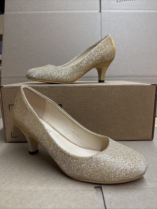 OCHENTA women’s 8 comfortable kitten heel dress shoes round toe slip on pumps