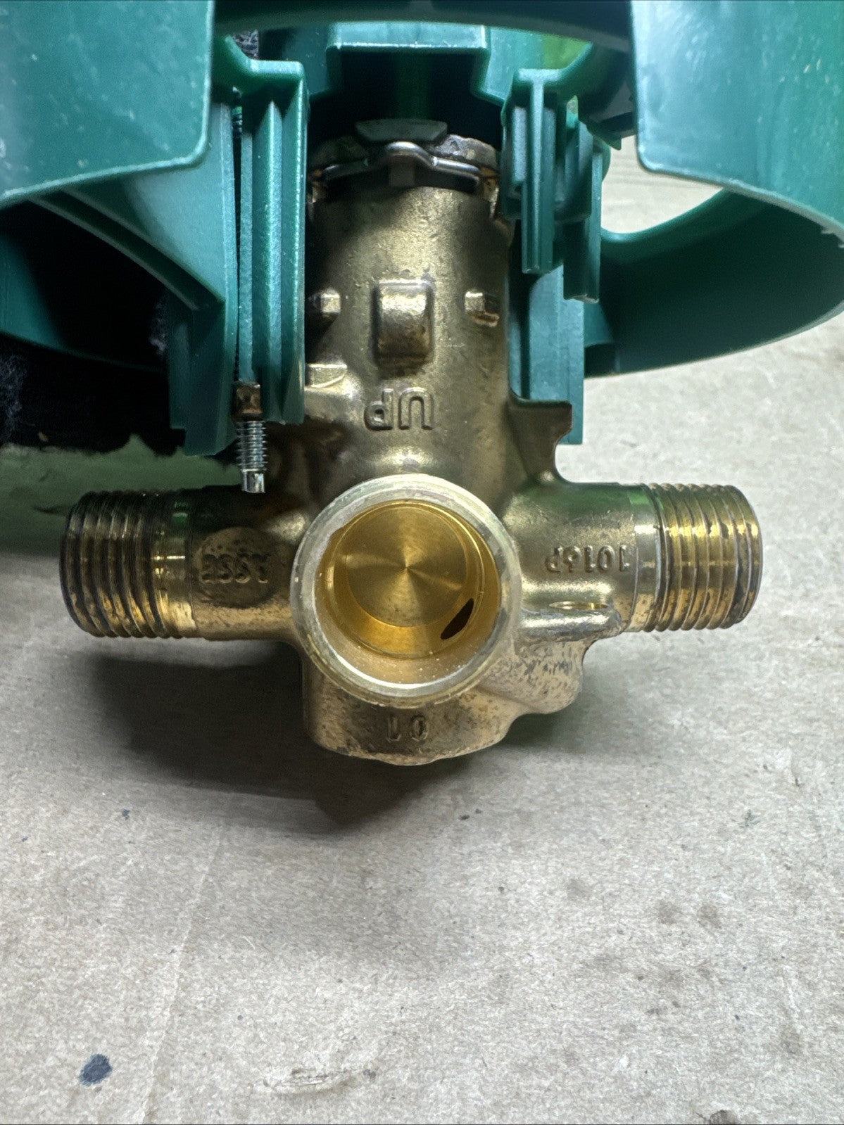 Moen 1/2 Inch Posi-Temp Pressure Balanced Rough-In Tub/shower Valve Model: 82510