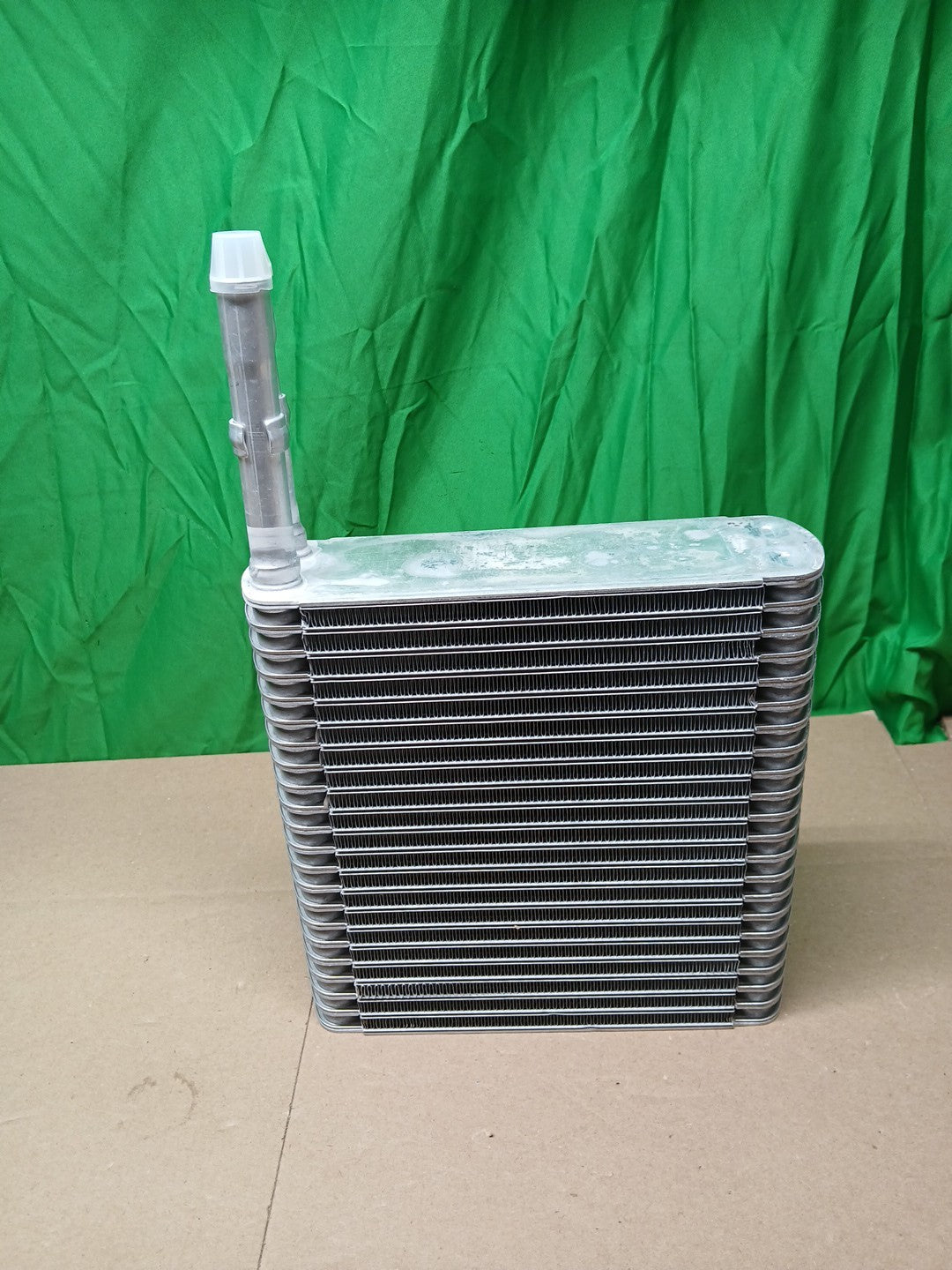 A/C Evaporator for Jeep Cherokee, Wrangler QR CM594008 NEW OPEN BOX