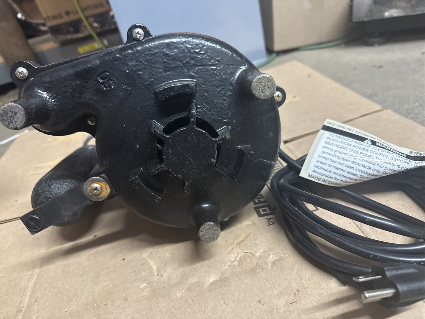 Everbilt 1/2 HP Cast Iron Sump Pump Model # HDS50 Used