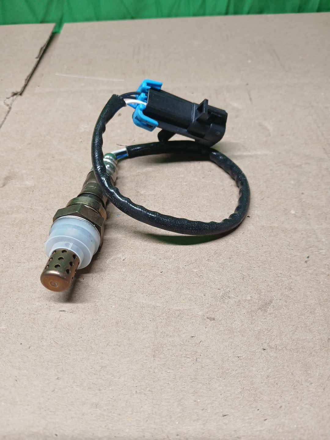 Denso Oxygen Sensor 234-4018 NEW OPEN BOX