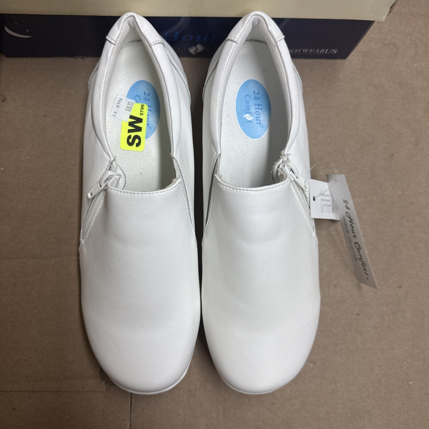 24 HOUR COMFORT Ester Women's 10 Wide Width Slip-On Leather Loafers Nurse