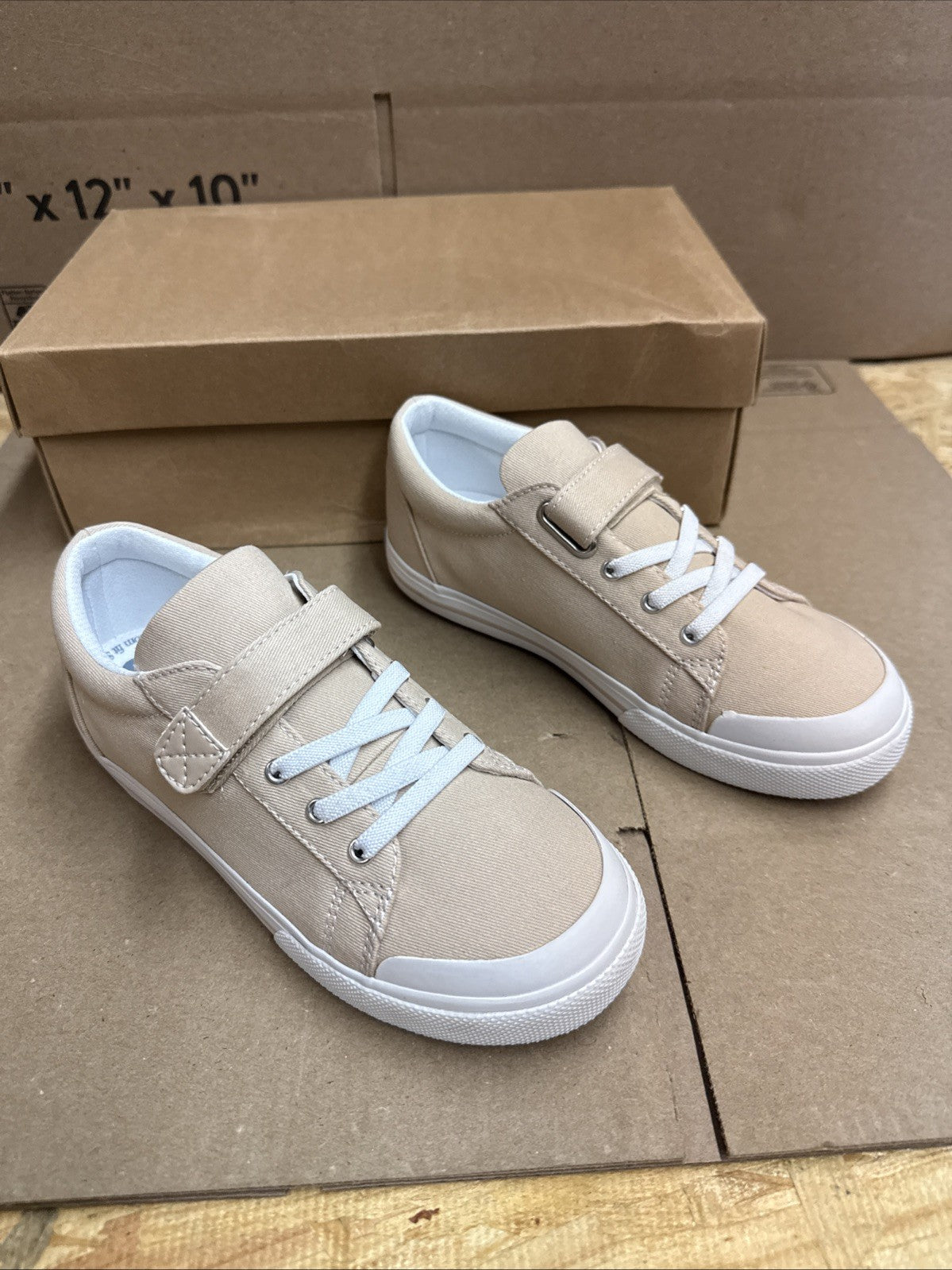 Footmates Youth 2M Jordan Strap Canvas Flats Tennis Sneakers