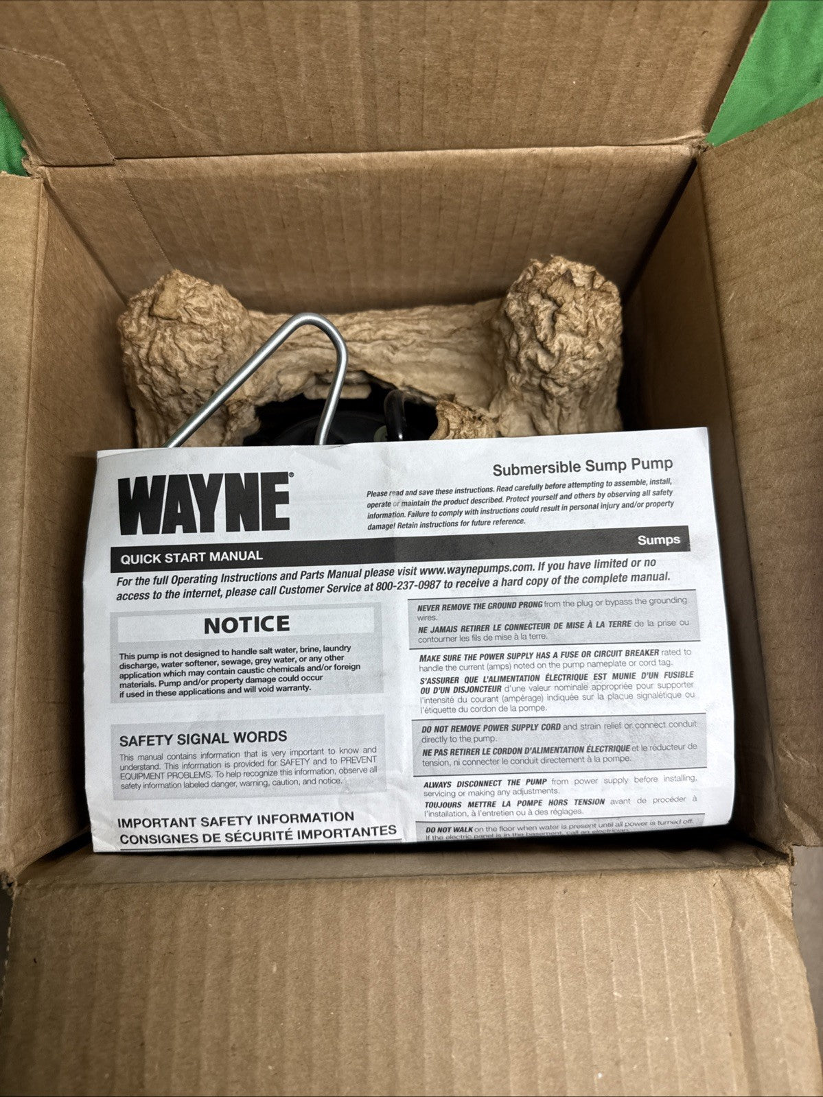 Wayne CDU1000 1 HP Stainless Steel Cast Iron Submersible Sump Pump NOB