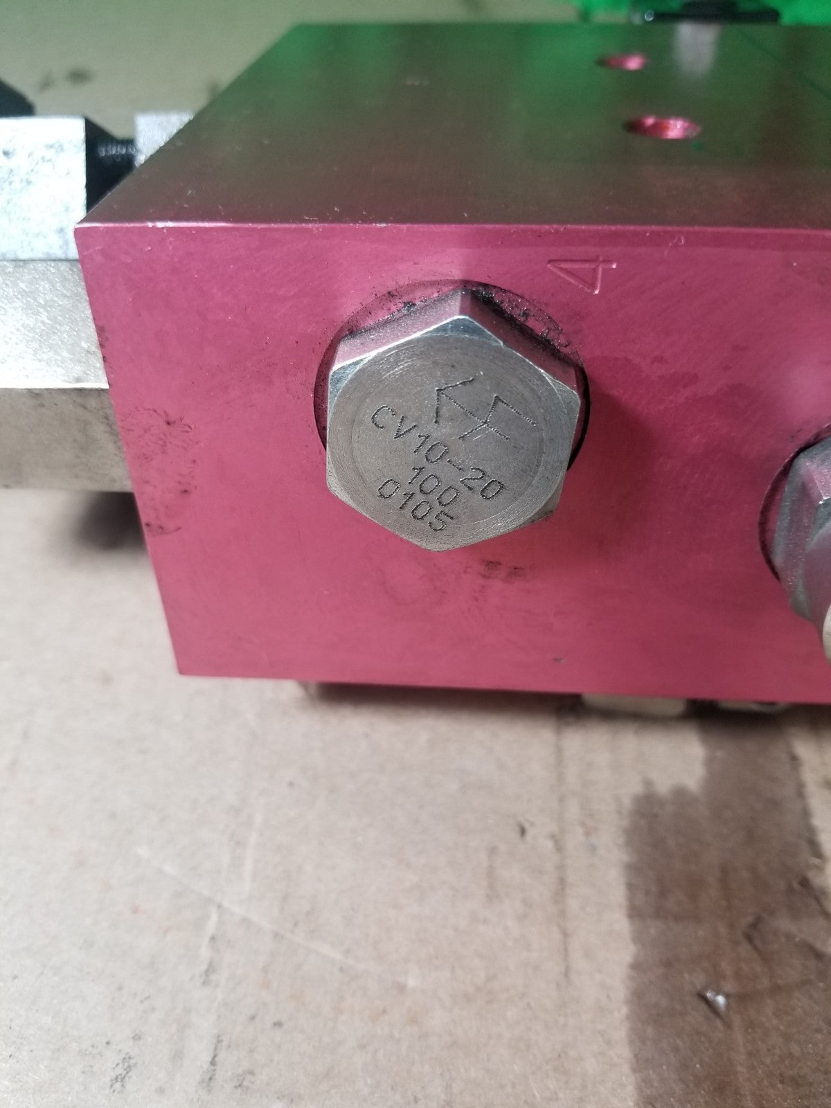 Raymond Lift Lower Valve Manifold 520-872/100 EASI-OPC30TT