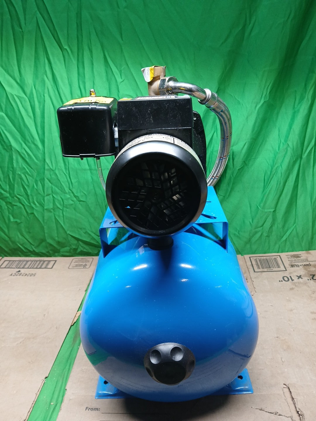 Everbilt 1/2HP Jet Pump/Tank Combo Cast iron with 6 Gallon Tank Used Ex Conditin