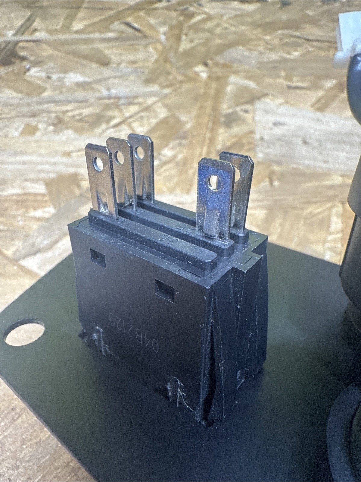 RYOBI 54Li 80V HP 54"  On/Off Key Switch, PTO, USB with a key included.