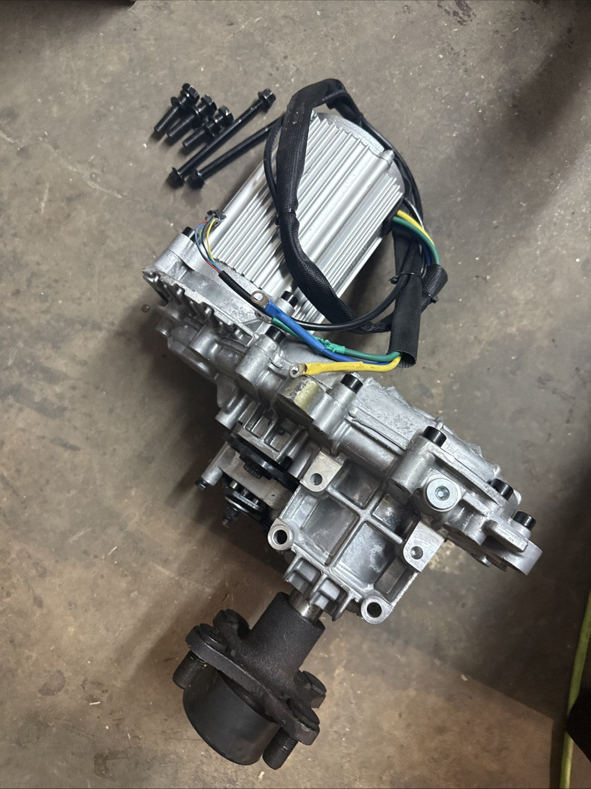 Right  Drive Motor & Transaxle Assy. for Ryobi 54" Z54Li & Z42Li 80v Zero Turn