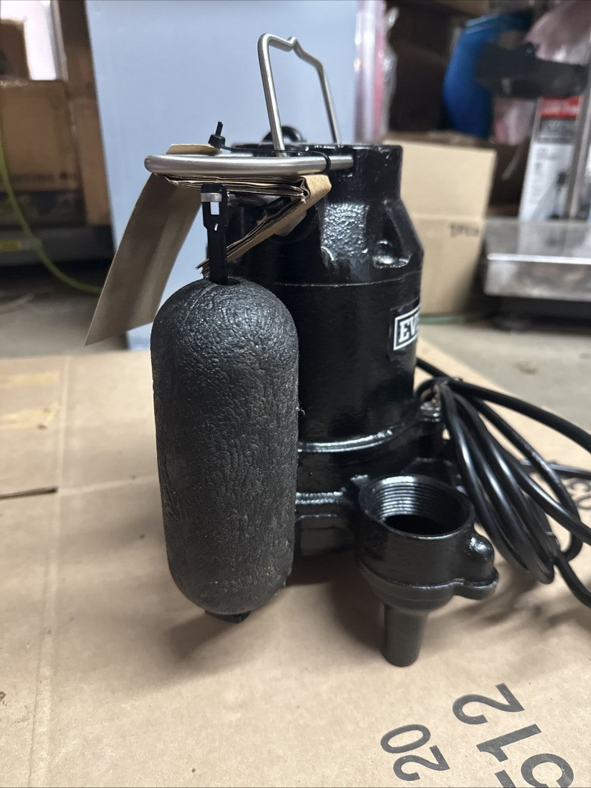Everbilt 1/2 HP Cast Iron Sump Pump Model # HDS50 OPEN BOX