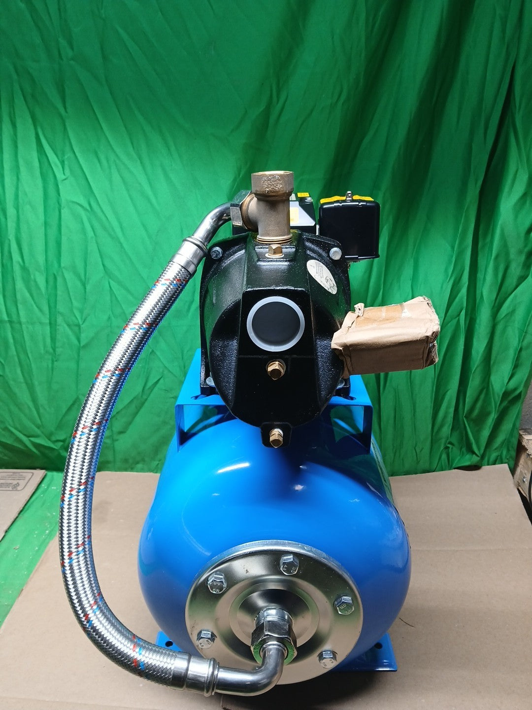 Everbilt 1/2HP Jet Pump/Tank Combo Cast iron with 6 Gallon Tank New OB