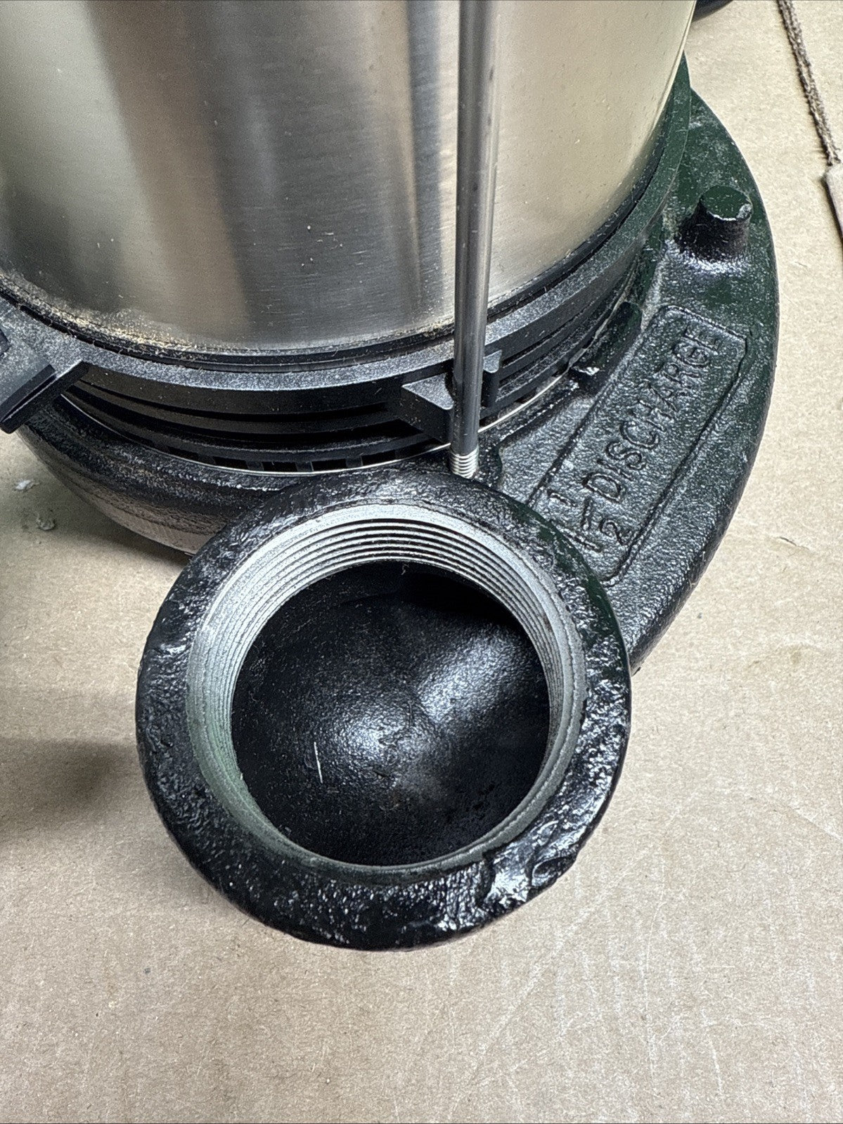 Wayne CDU1000 1 HP Stainless Steel Cast Iron Submersible Sump Pump NOB