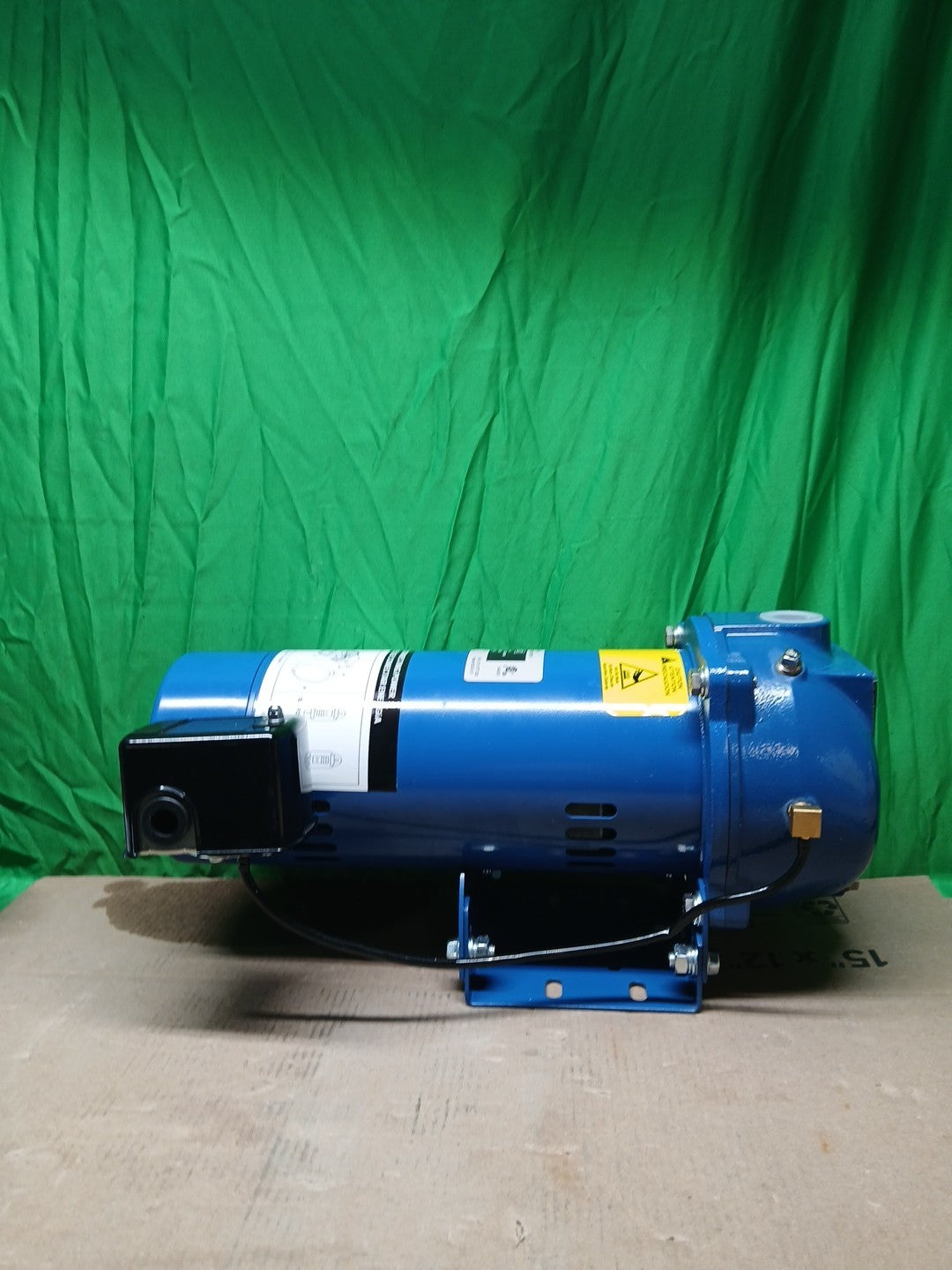 Everbilt 1 HP Professional Convertible Jet Pump NEW OPEN BOX