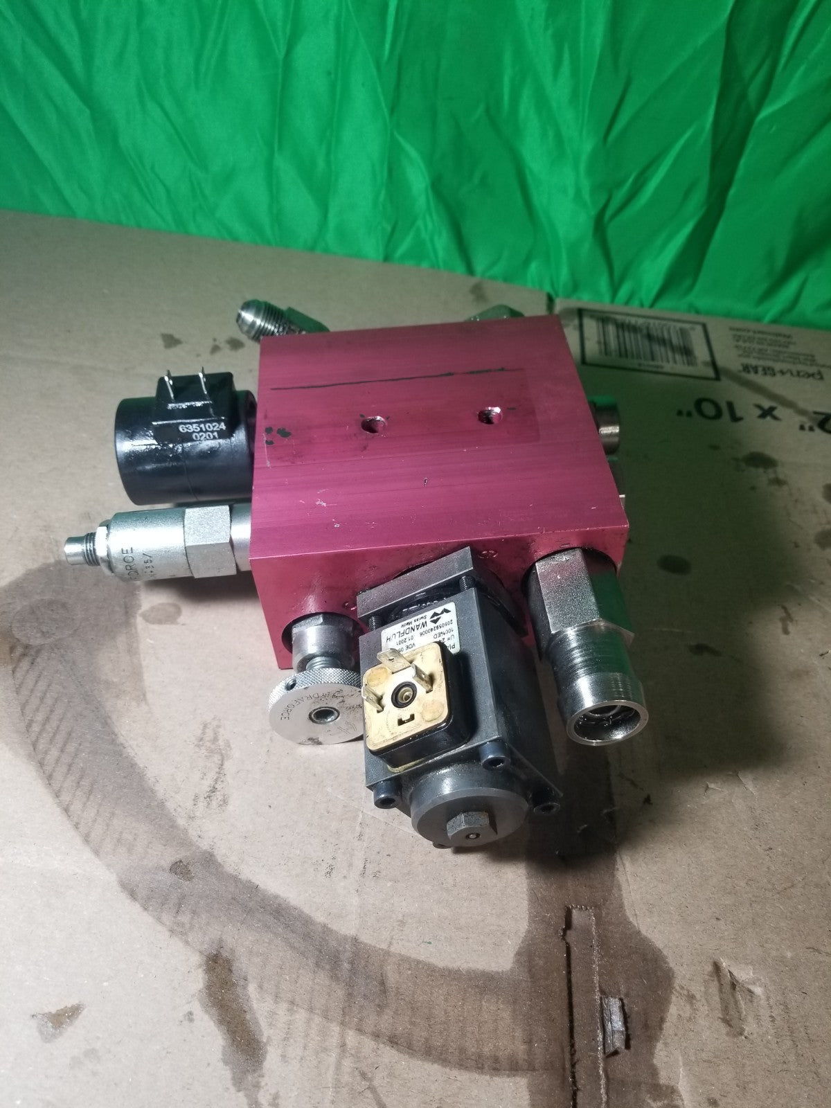 Raymond Lift Lower Valve Manifold 520-872/100 EASI-OPC30TT