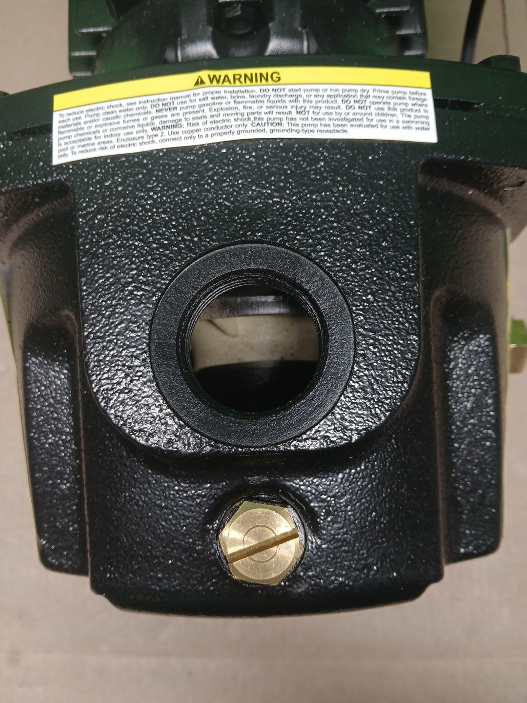 LEO3/4 HP 115/230-Volt Cast Iron Convertible Jet Pump NEW OPEN BOX