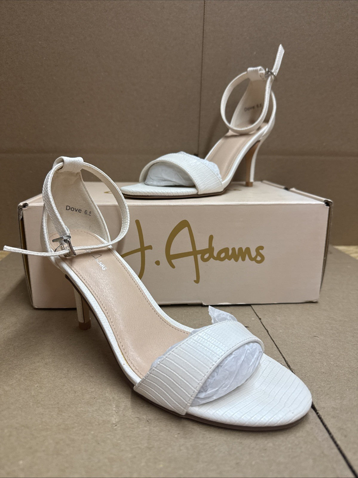 J Adams Women’s 6.5 white stiletto Wedding Summer heel bridal shoes Leather