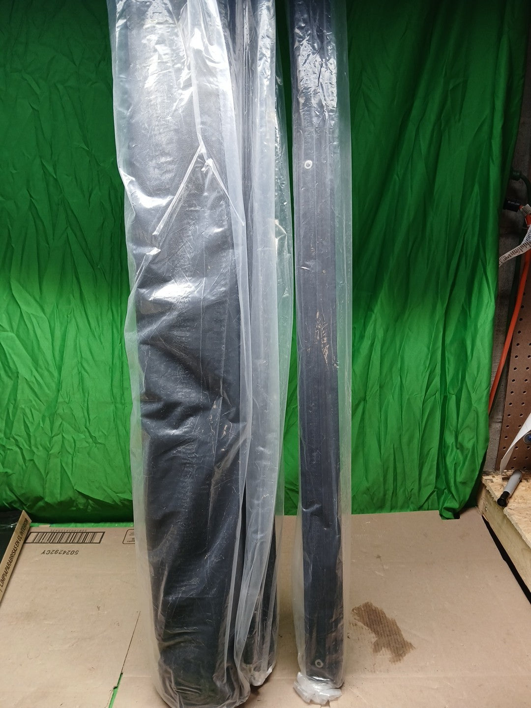 Tri-Fold Truck Bed Soft Tonneau Cover Compatible with 2019-2025 Chevy Silverado