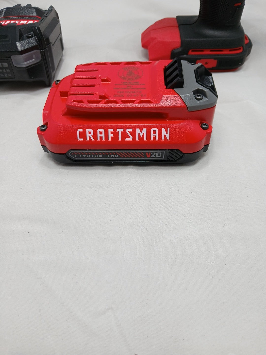 CRAFTSMAN CMCF800C1 V20 20V MAX Lithium-Ion 1/4-Inch Cordless Impact Driver Kit