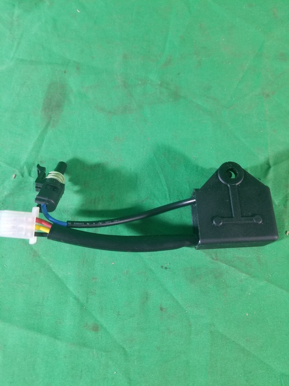 Ryobi 48 Volt 30" Riding Lawn Mower 997103001 Charging Controller G17 RM300e