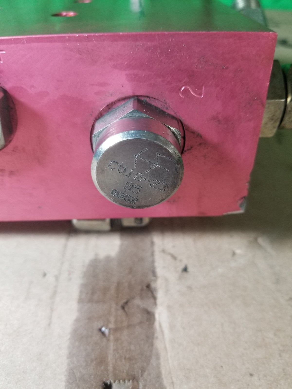 Raymond Lift Lower Valve Manifold 520-872/100 EASI-OPC30TT