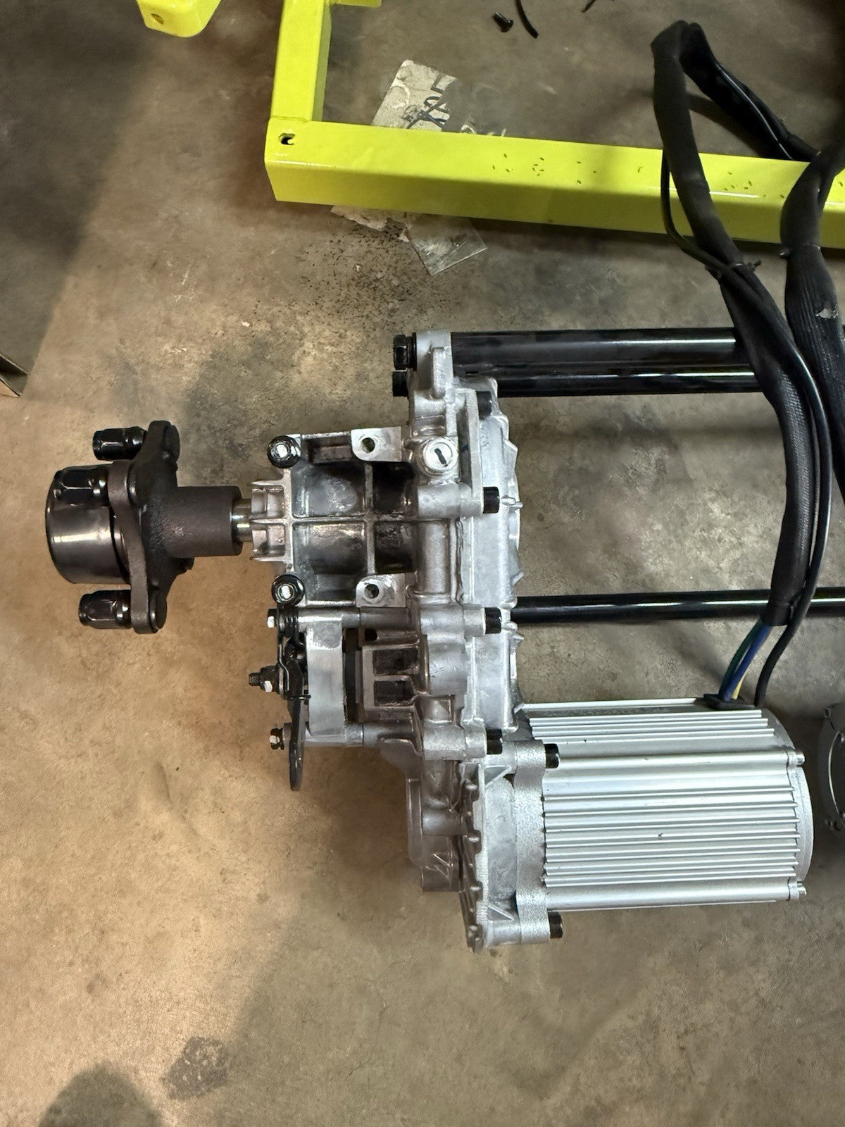 Complete Drive Motor & Transaxle Assembly Ryobi 54" Z54Li 80v Zero Turn Mower