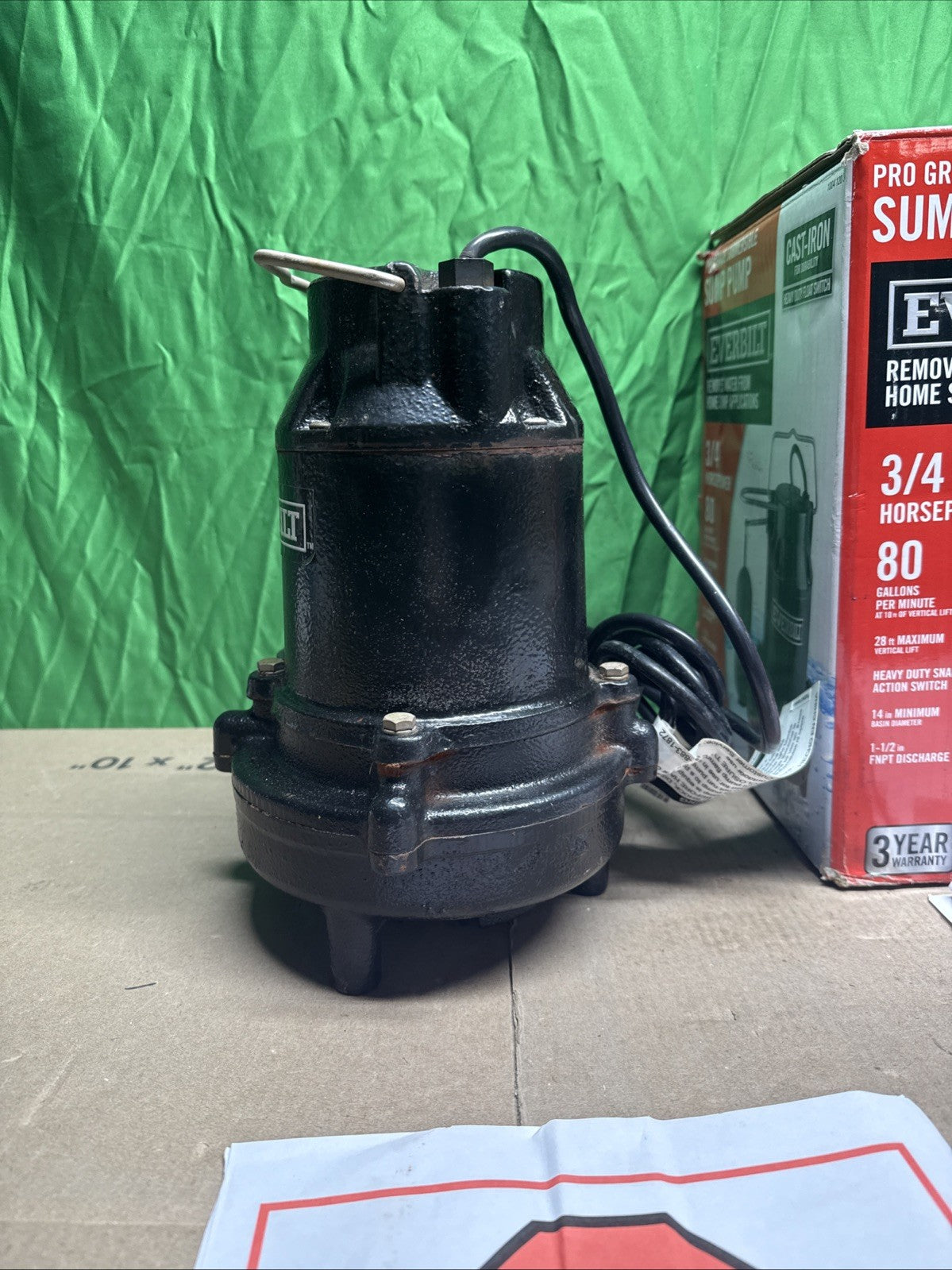 Everbilt 3/4HP Cast-Iron Pro-Grade Submersible Sump Pump 1004 120 345 HDS75 USED