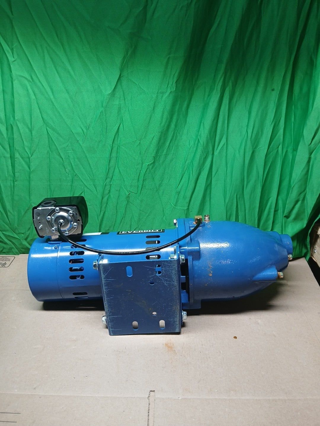 Everbilt 3/4 HP Cast Iron Shallow Well Jet Pump HDSWJ7 as is, *For Parts *