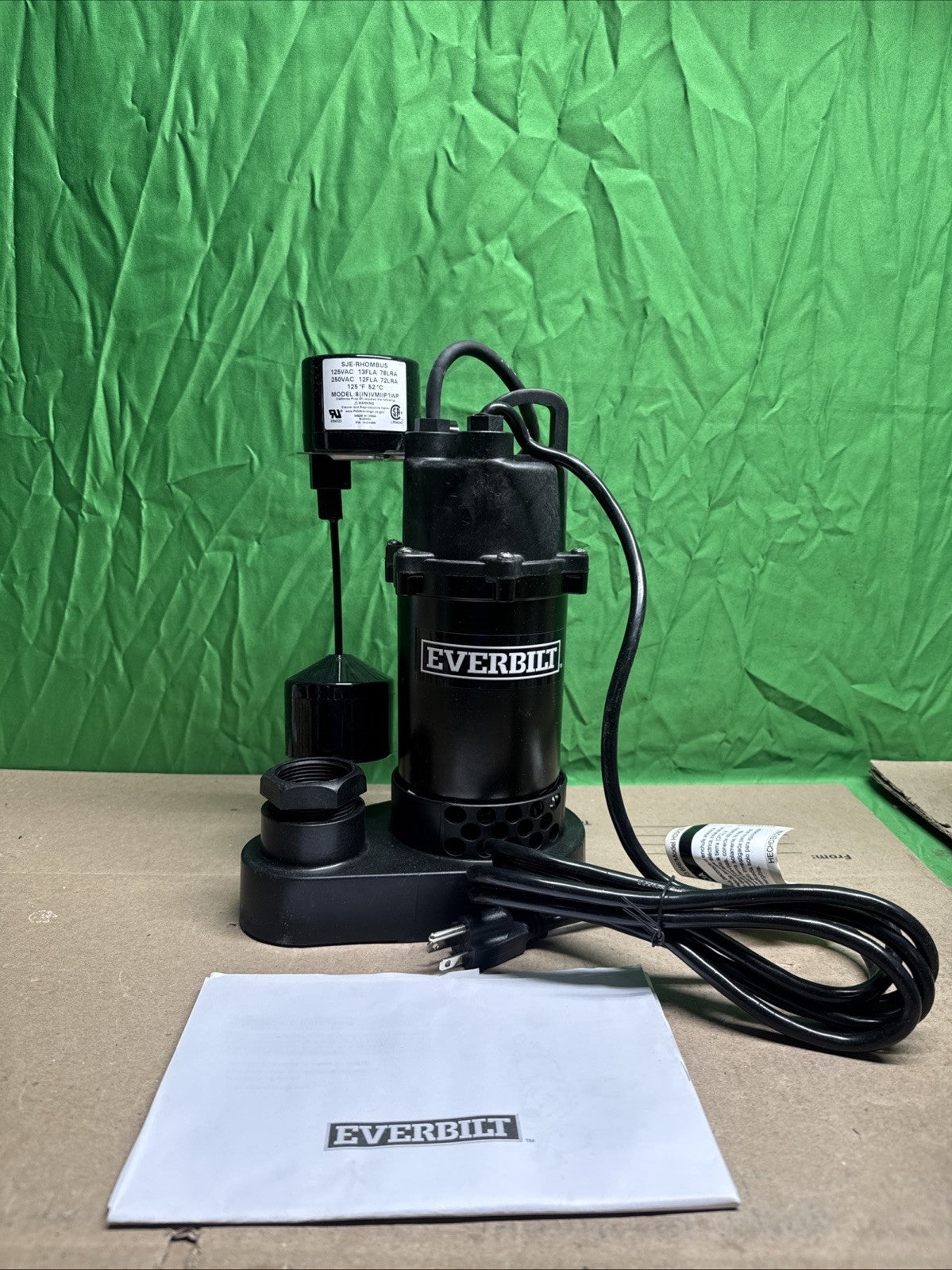 Everbilt 1/4 HP Aluminum Submersible Sump Pump Vertical Switch NEW OB