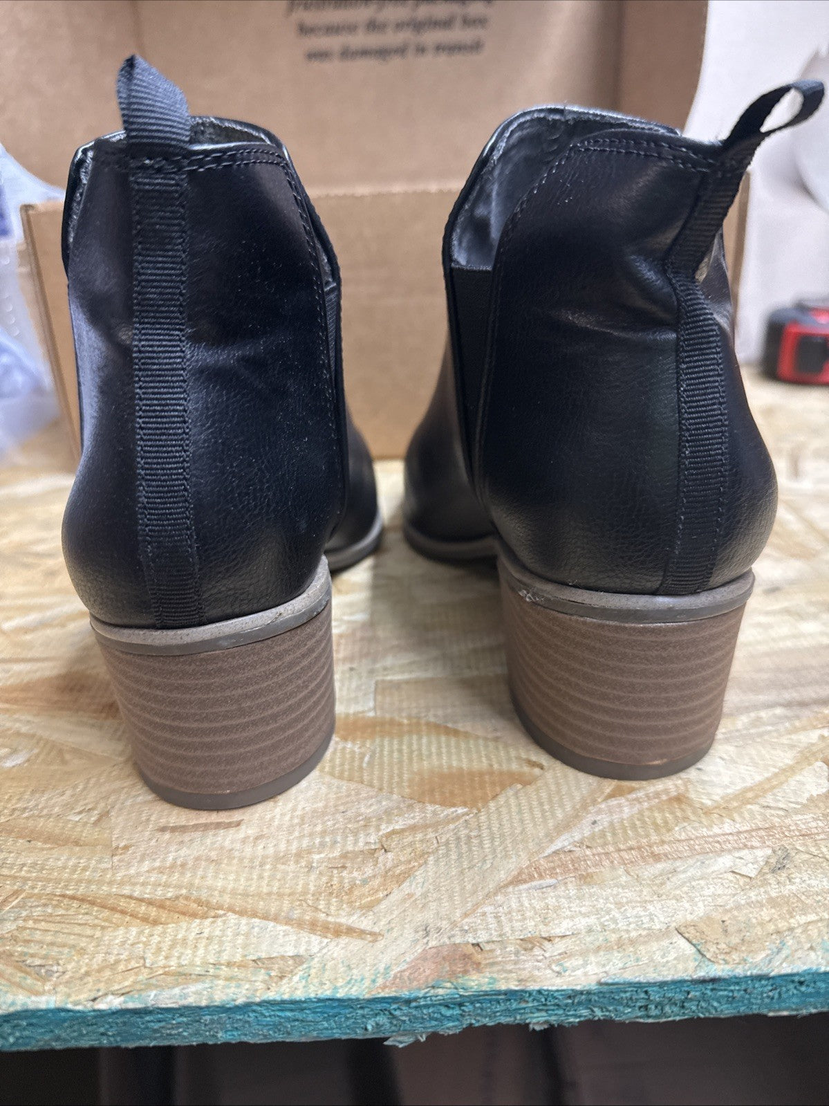 Dr Scholls Womens 6M Black Teammate Round Toe Block Heel Slip On Booties NWOT