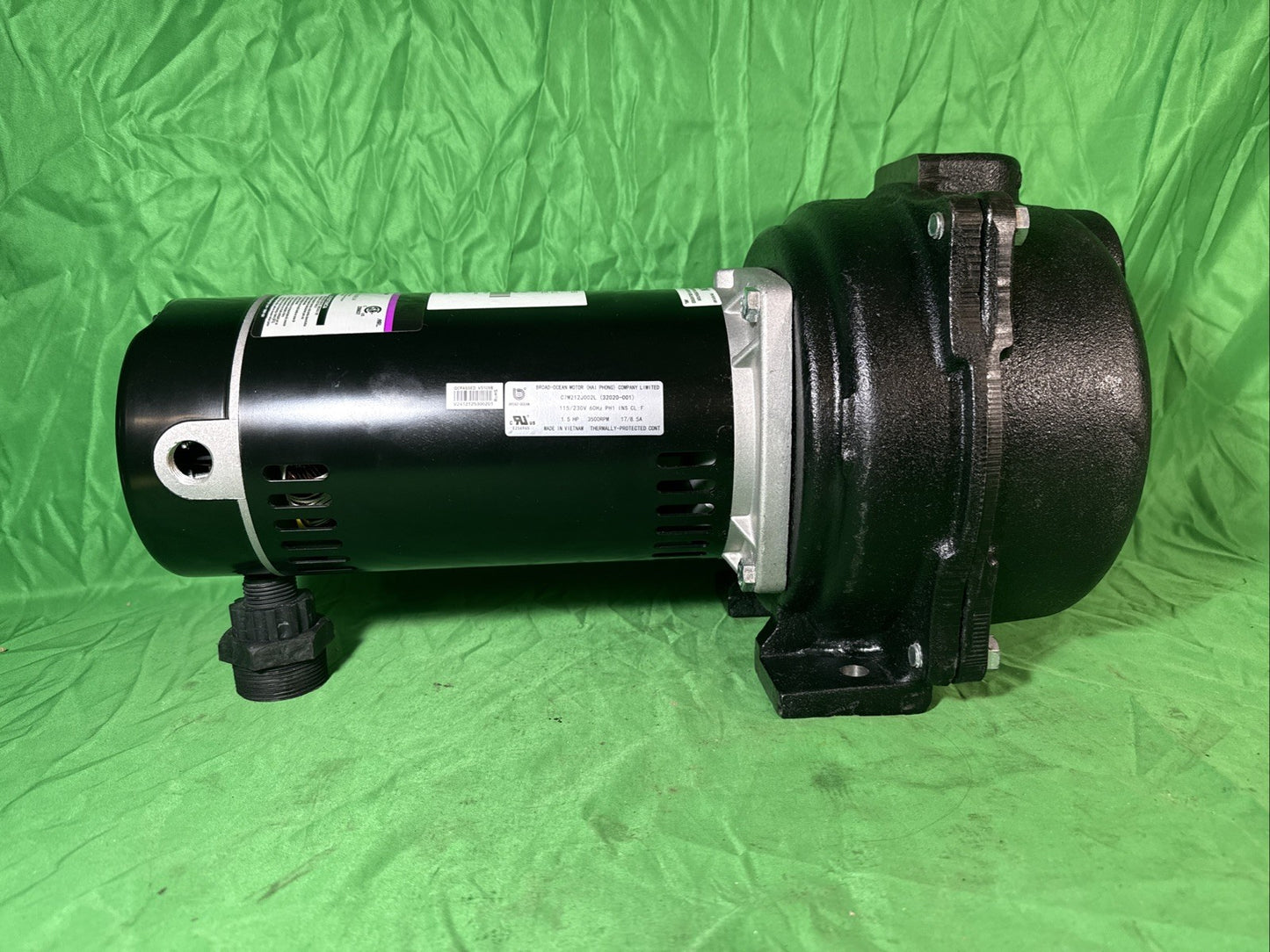 Wayne 1-1/2 HP Cast Iron Quick-Prime Lawn-Sprinkler Pump. NOB