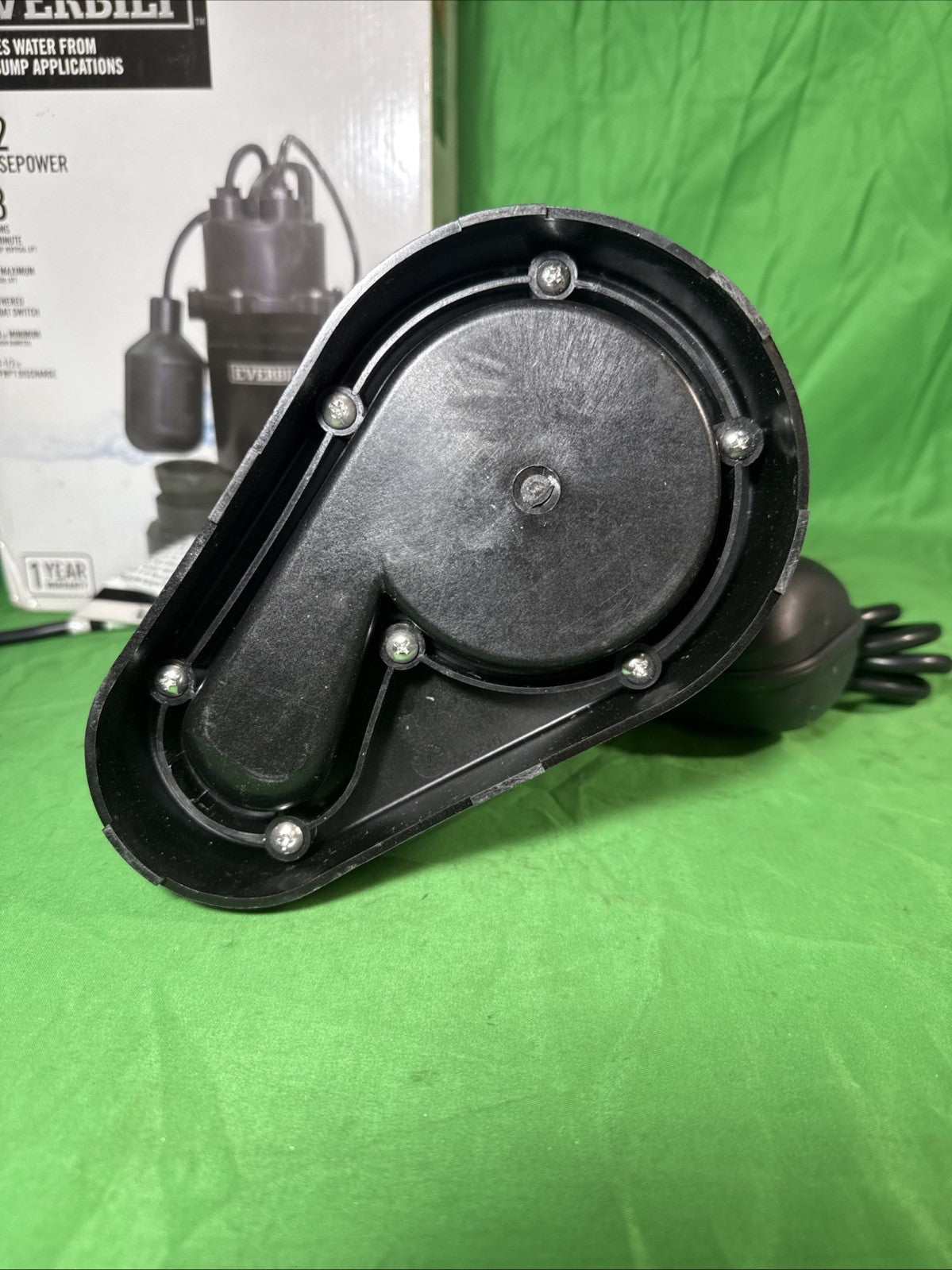 Everbilt HDSP50W 1/2 HP Submersible Aluminum Sump Pump with Tethered Switch