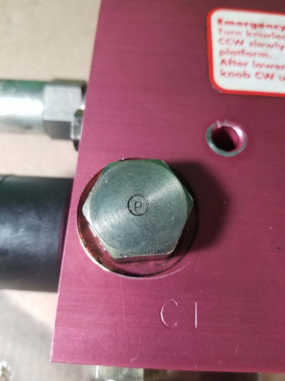 Raymond Lift Lower Valve Manifold 520-872/100 EASI-OPC30TT