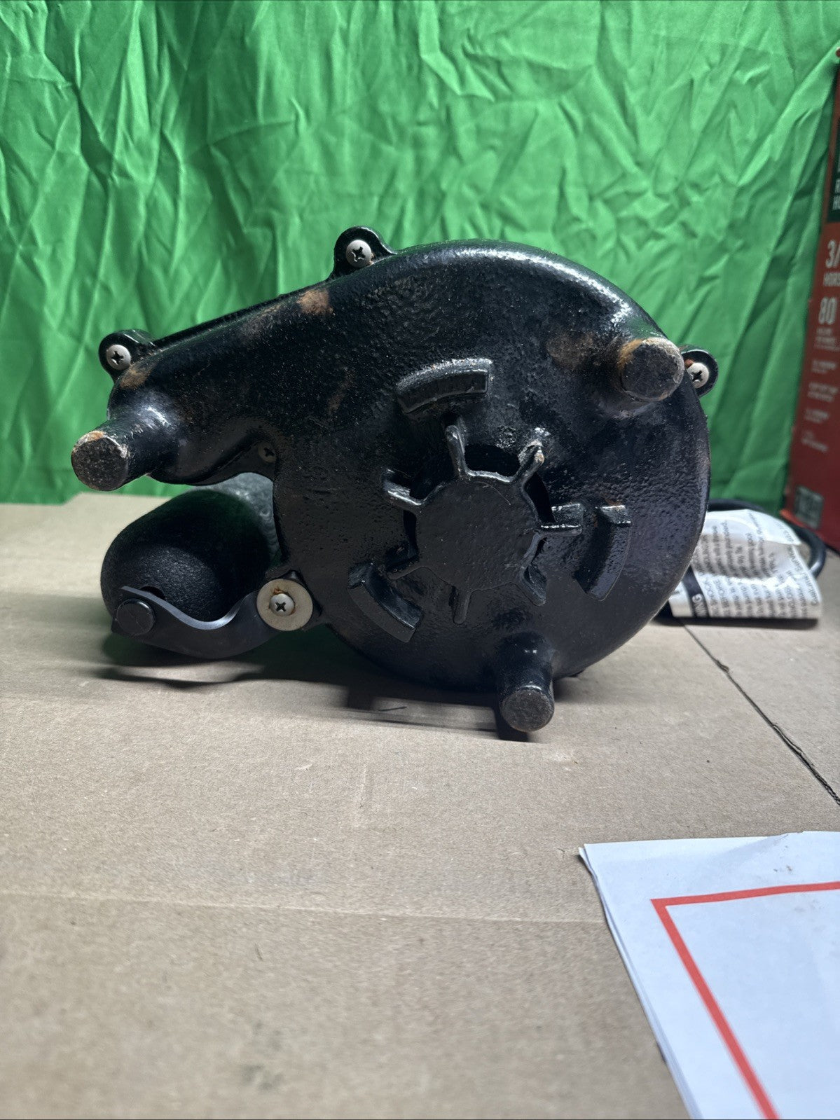 Everbilt 3/4HP Cast-Iron Pro-Grade Submersible Sump Pump 1004 120 345 HDS75 USED