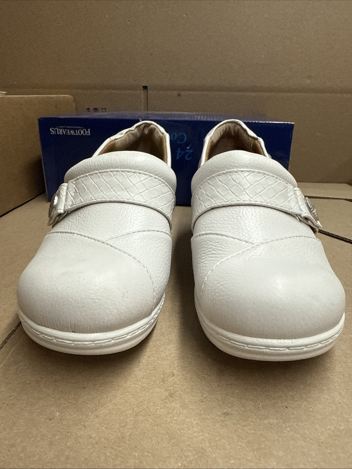 Women’s Nurse Mates Kris pillowTop lightweight Clog 8W White Leather