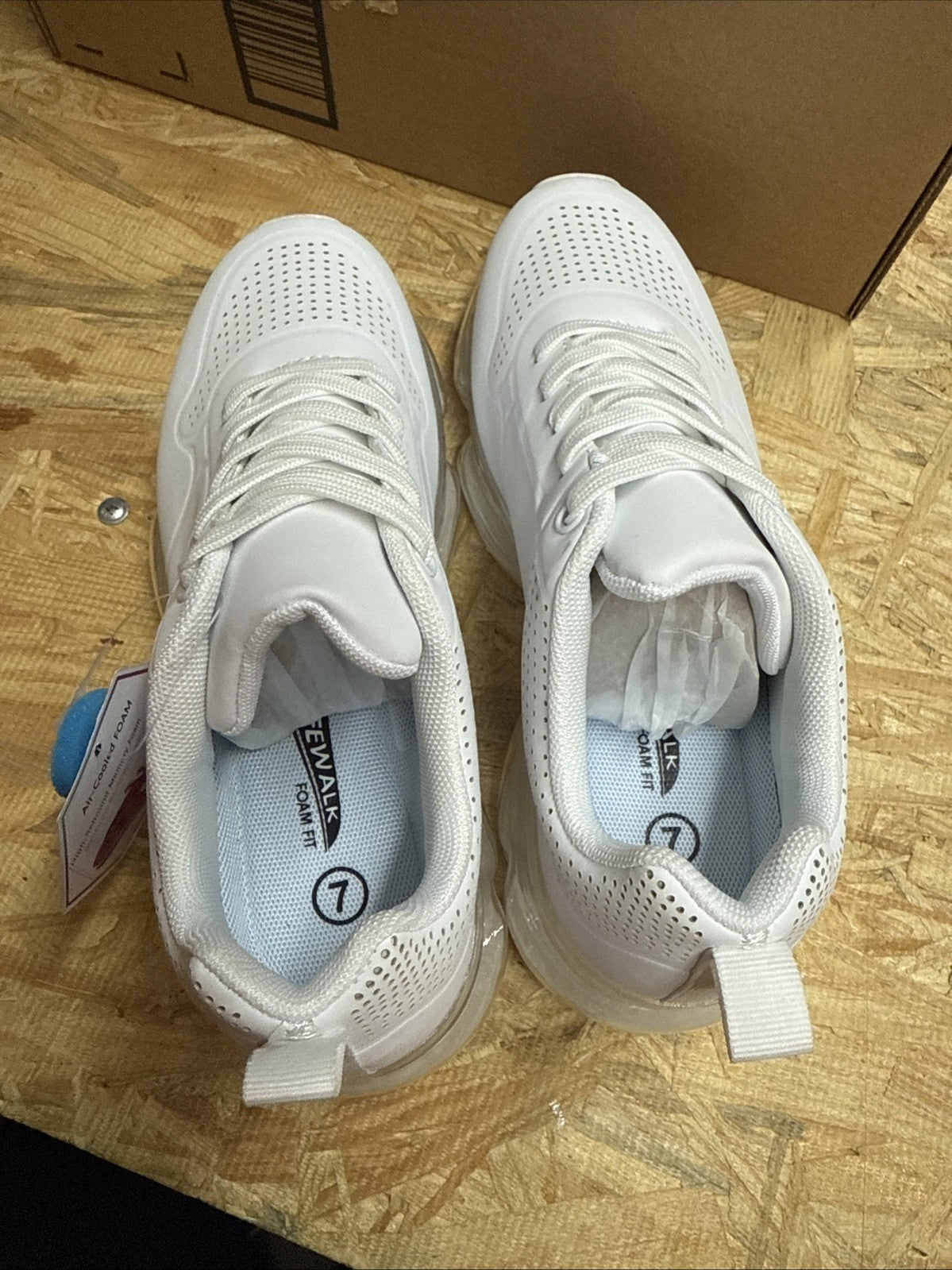 Lucky step women’s air cushion fashion sneakers breathable comfortable Size 7