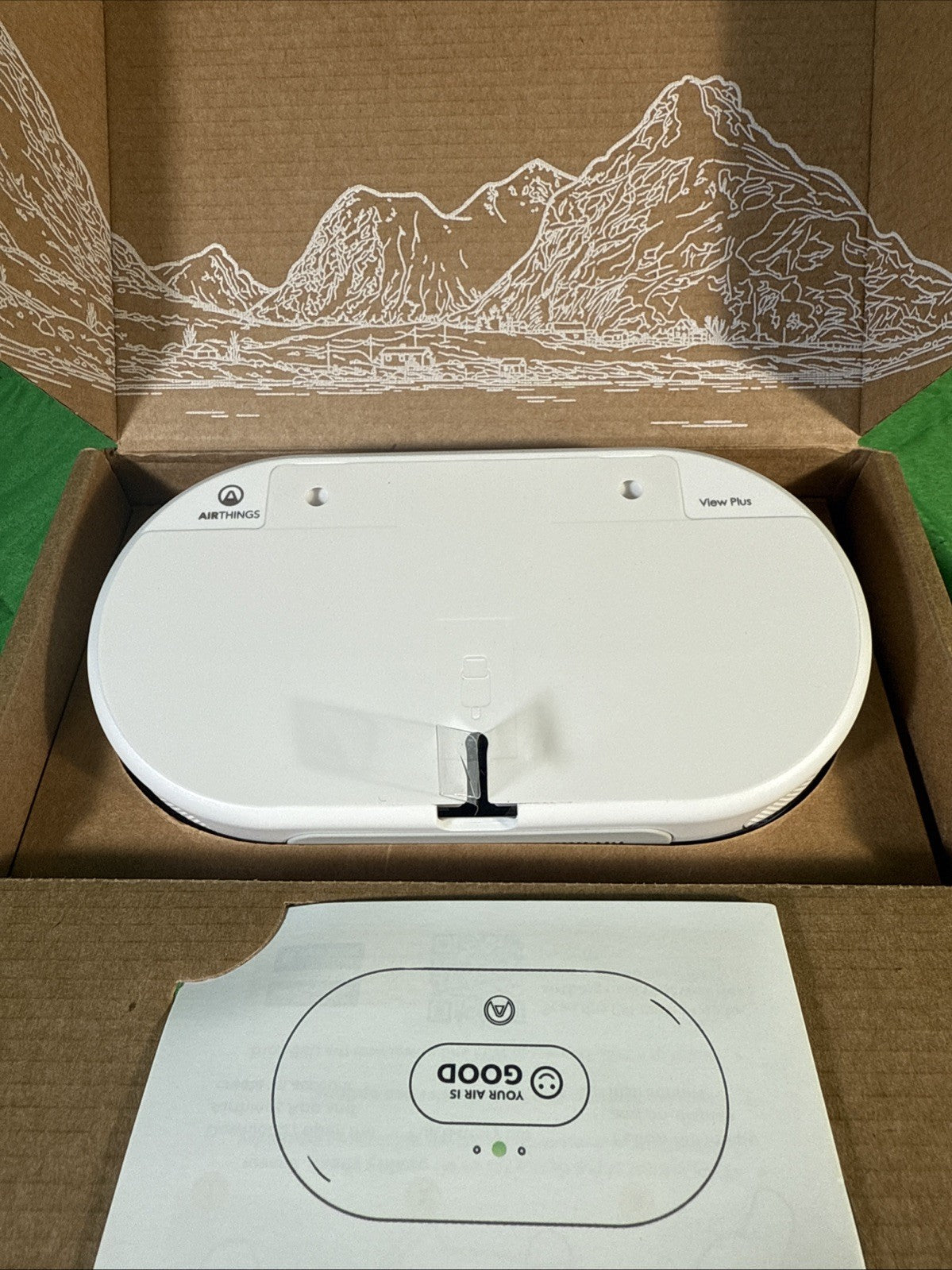 Airthings 2960 View Plus - Battery Powered Radon & Air Quality Monitor