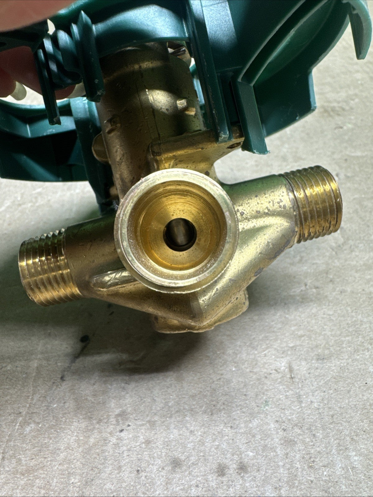 Moen 1/2 Inch Posi-Temp Pressure Balanced Rough-In Tub/shower Valve Model: 82510