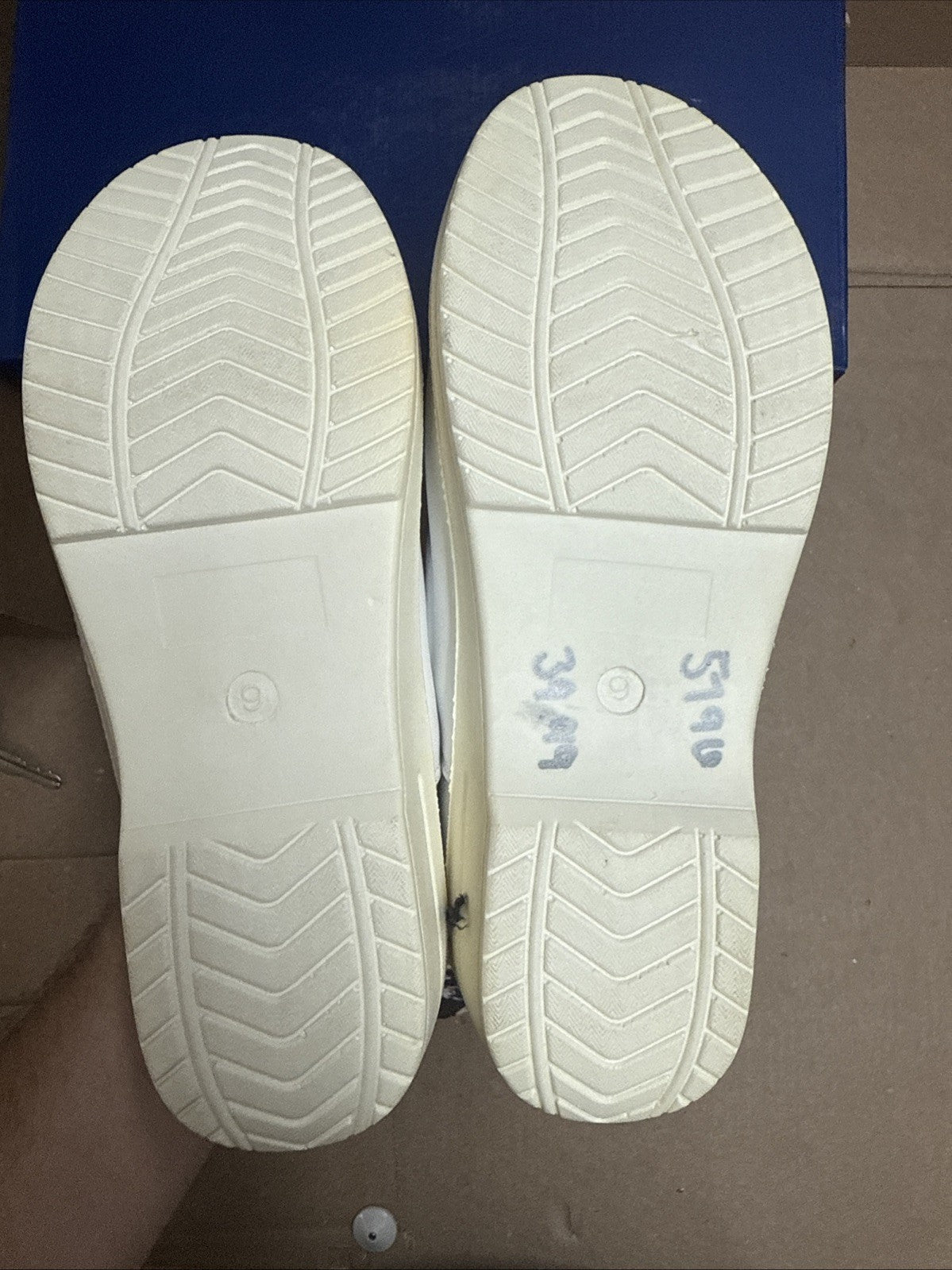 Marilyn Monroe by MediChic Slip Resistant Professional Mule Nurses Clogs size 9