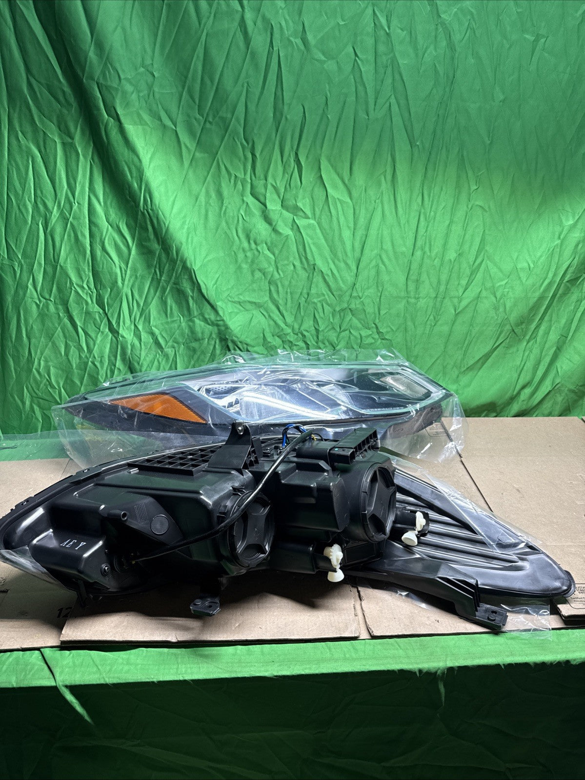 For 2016-2019 Chevy Cruze FACTORY  1pair Headlight Assembly Side 16 17 18 19