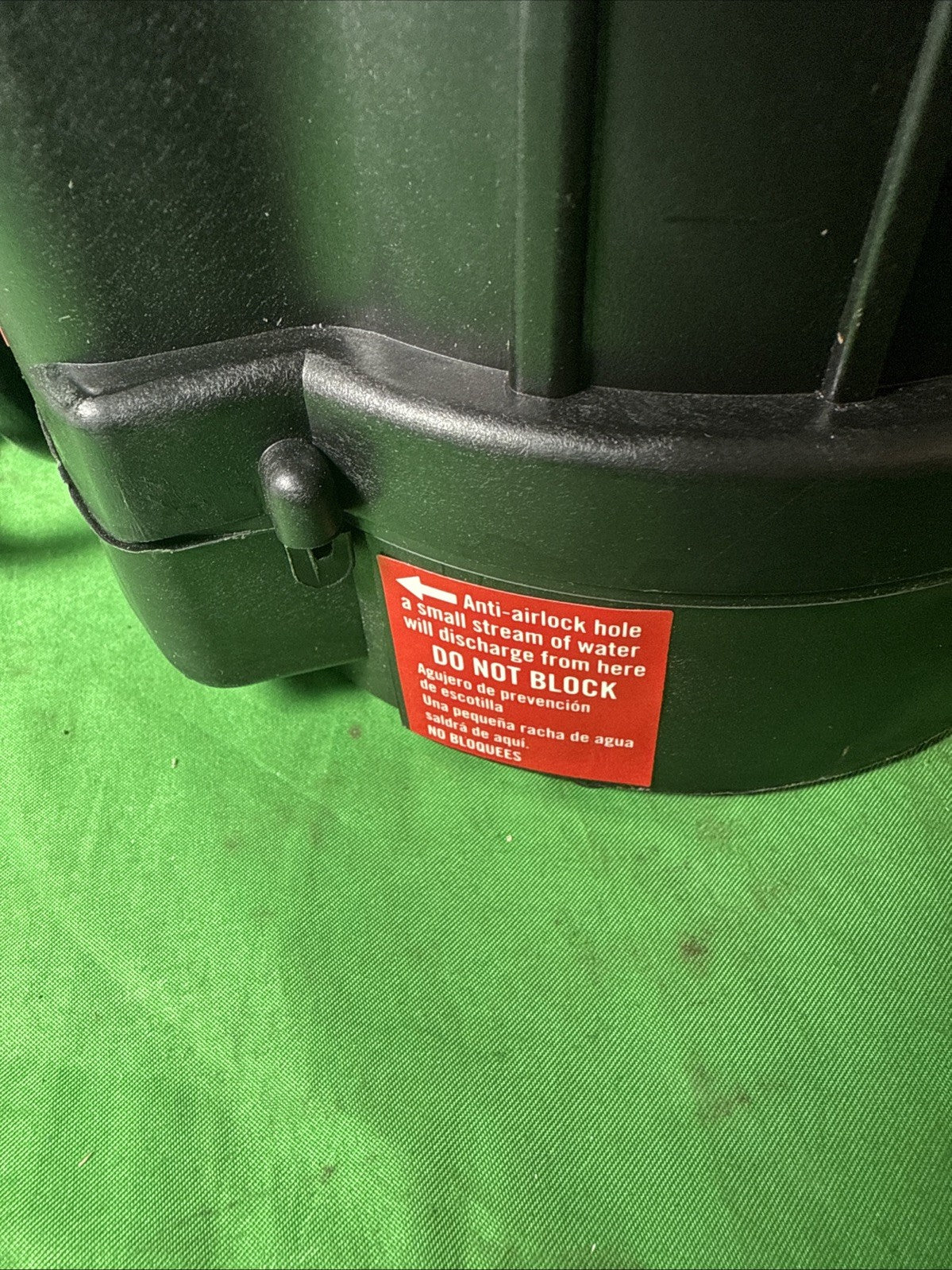 Everbilt HPEBAU33 1/3 HP Utility Pump Portable Water Removal Pump automatic off